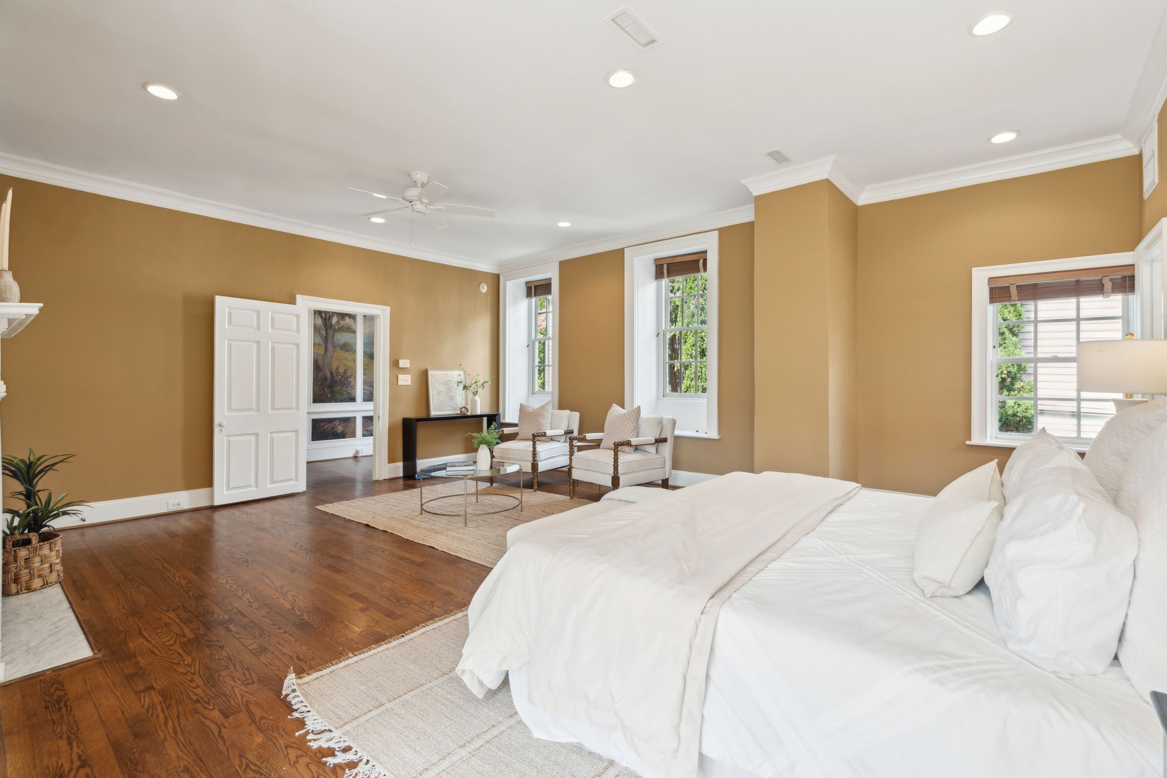 2 Bedons Alley