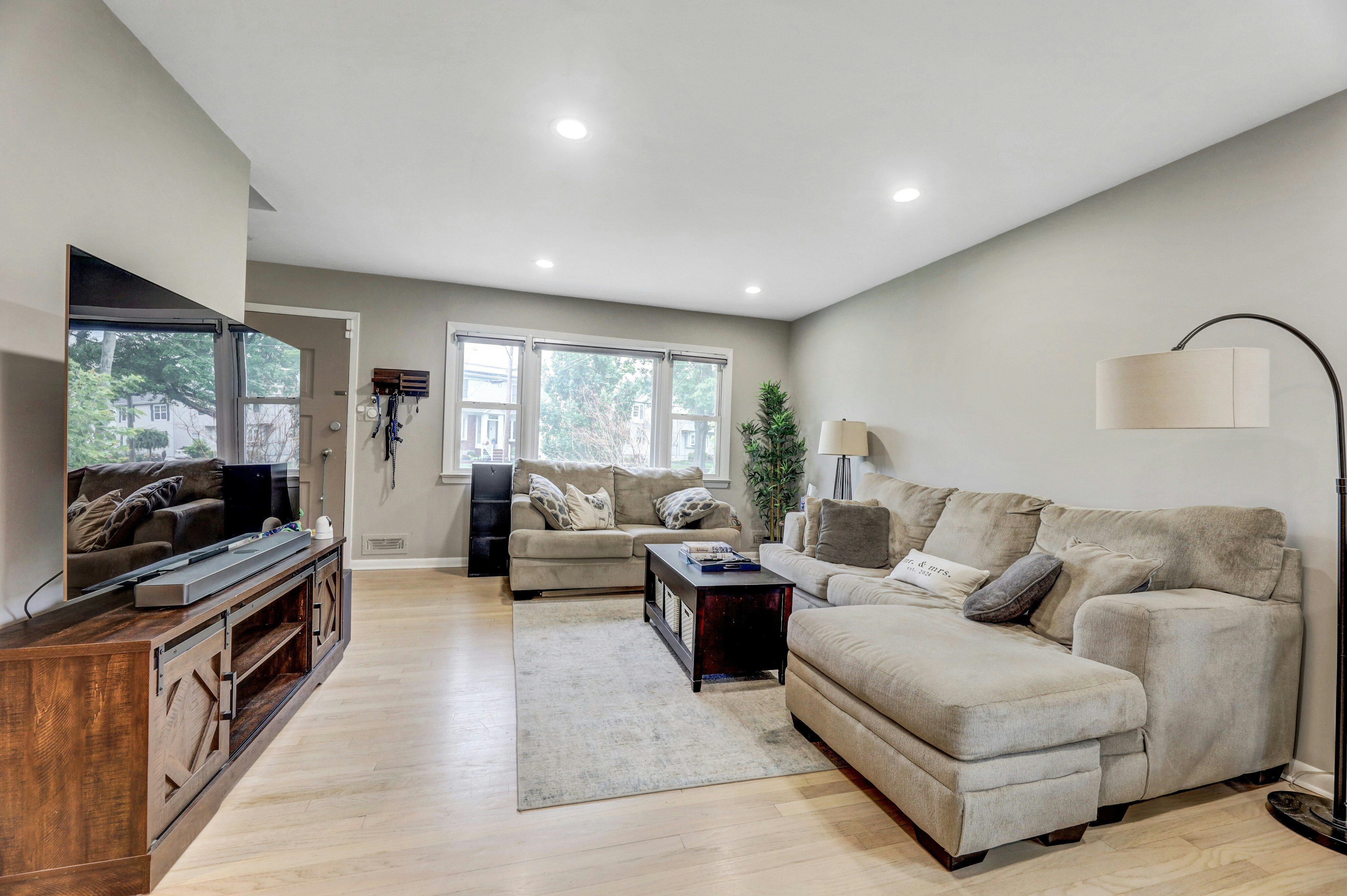 236 Vanderburgh Avenue 