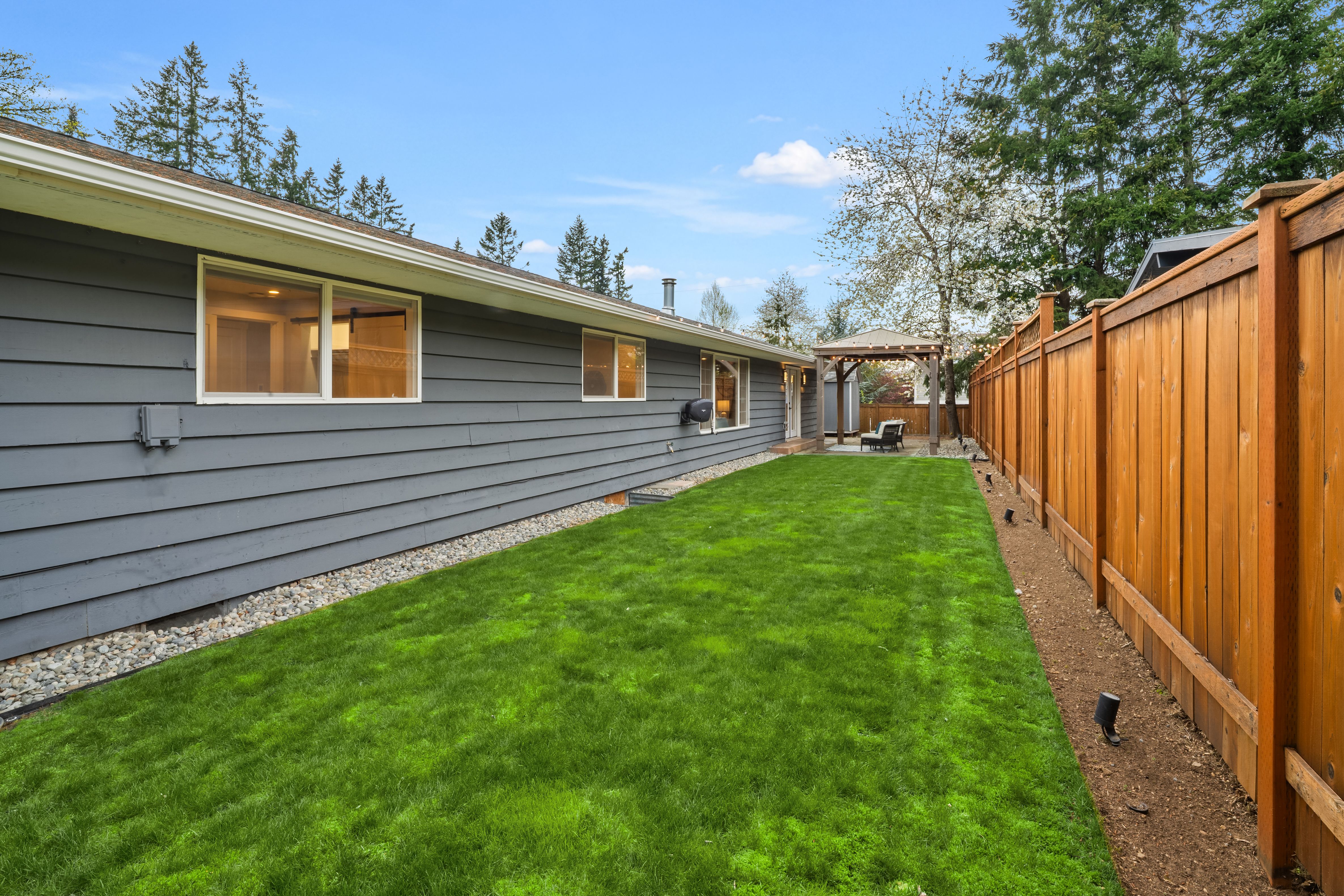 420 SE Evans Lane 