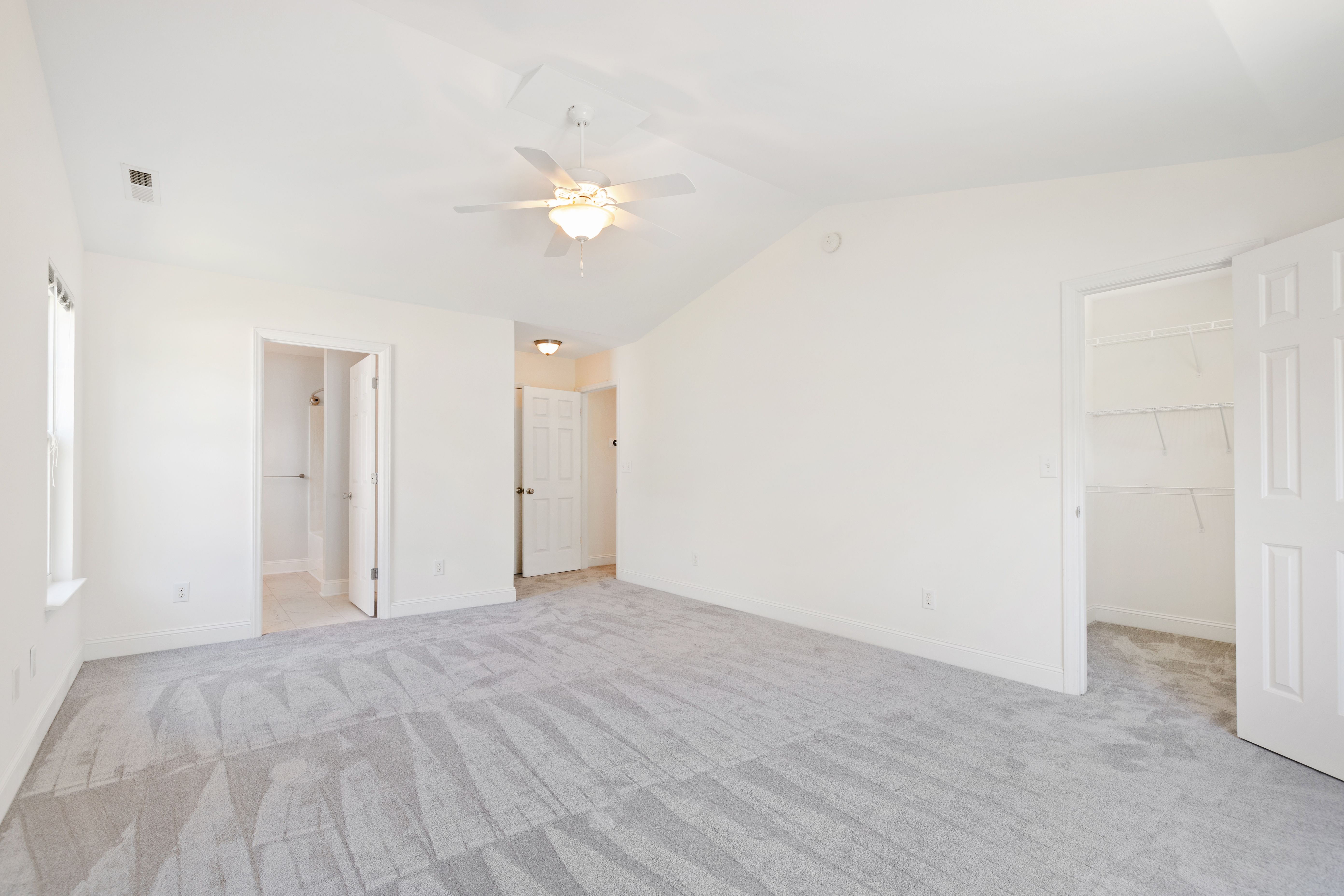 305 Sylvias Court 