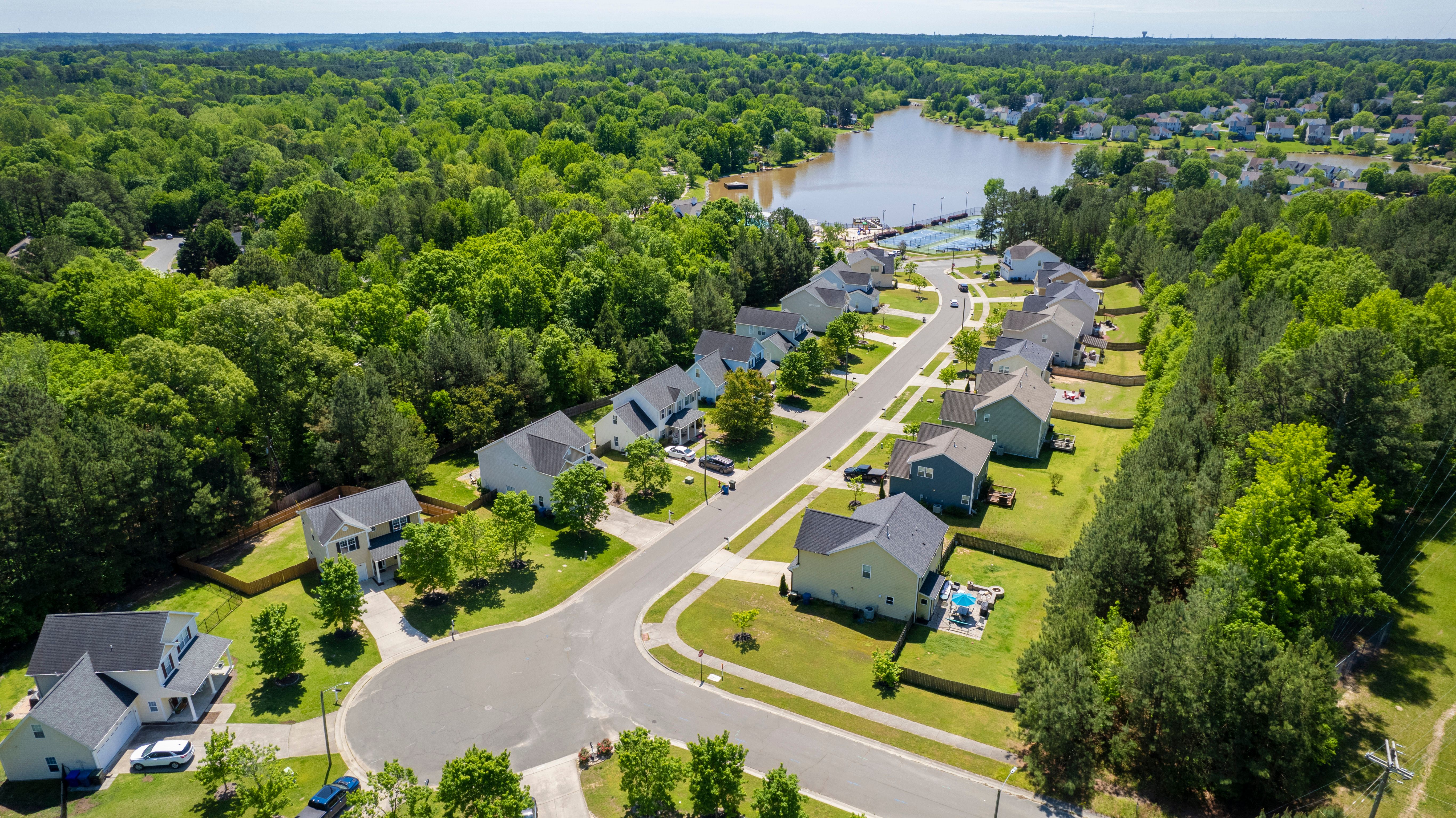 305 Sylvias Court 
