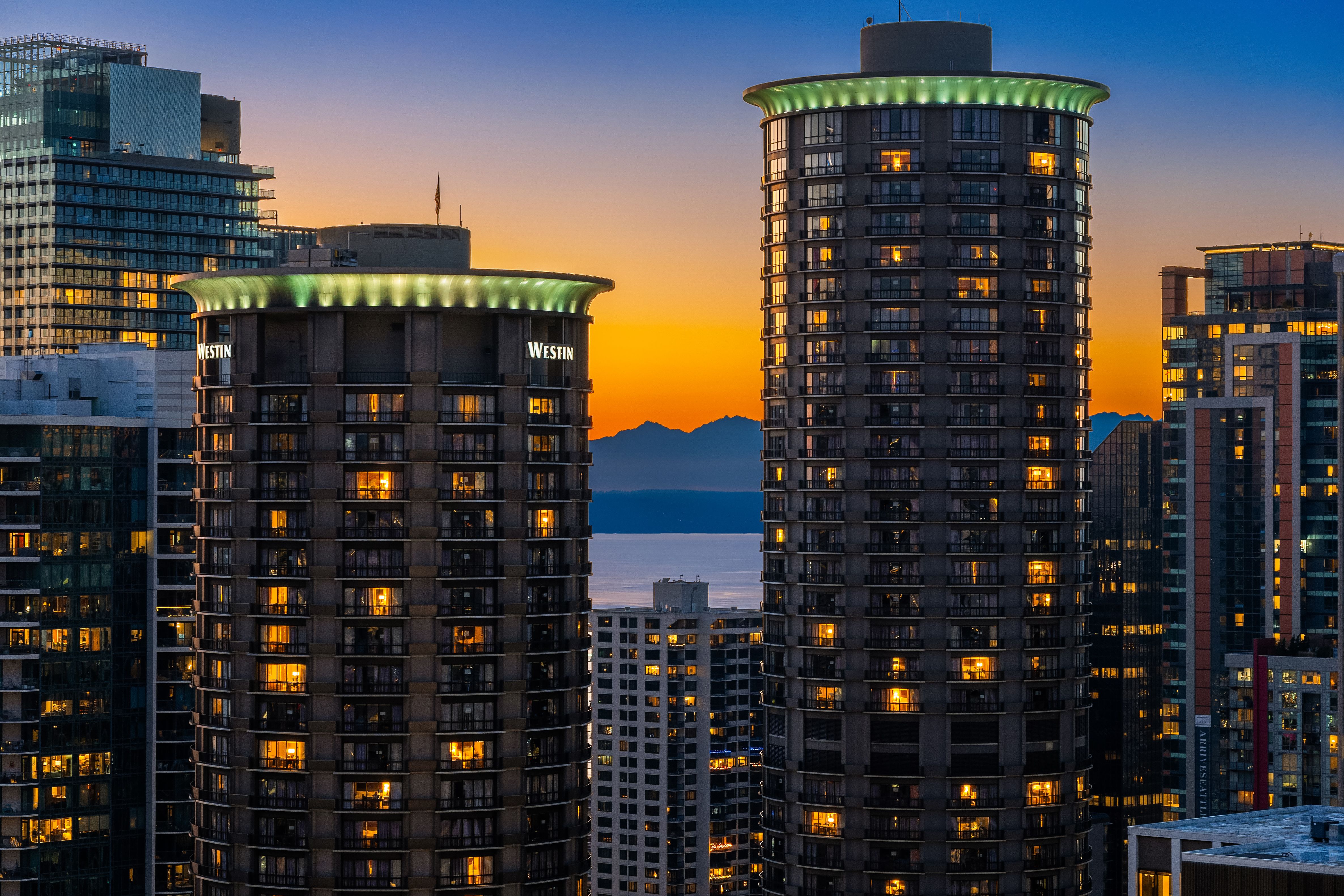 737 Olive Wy Unit #2910 