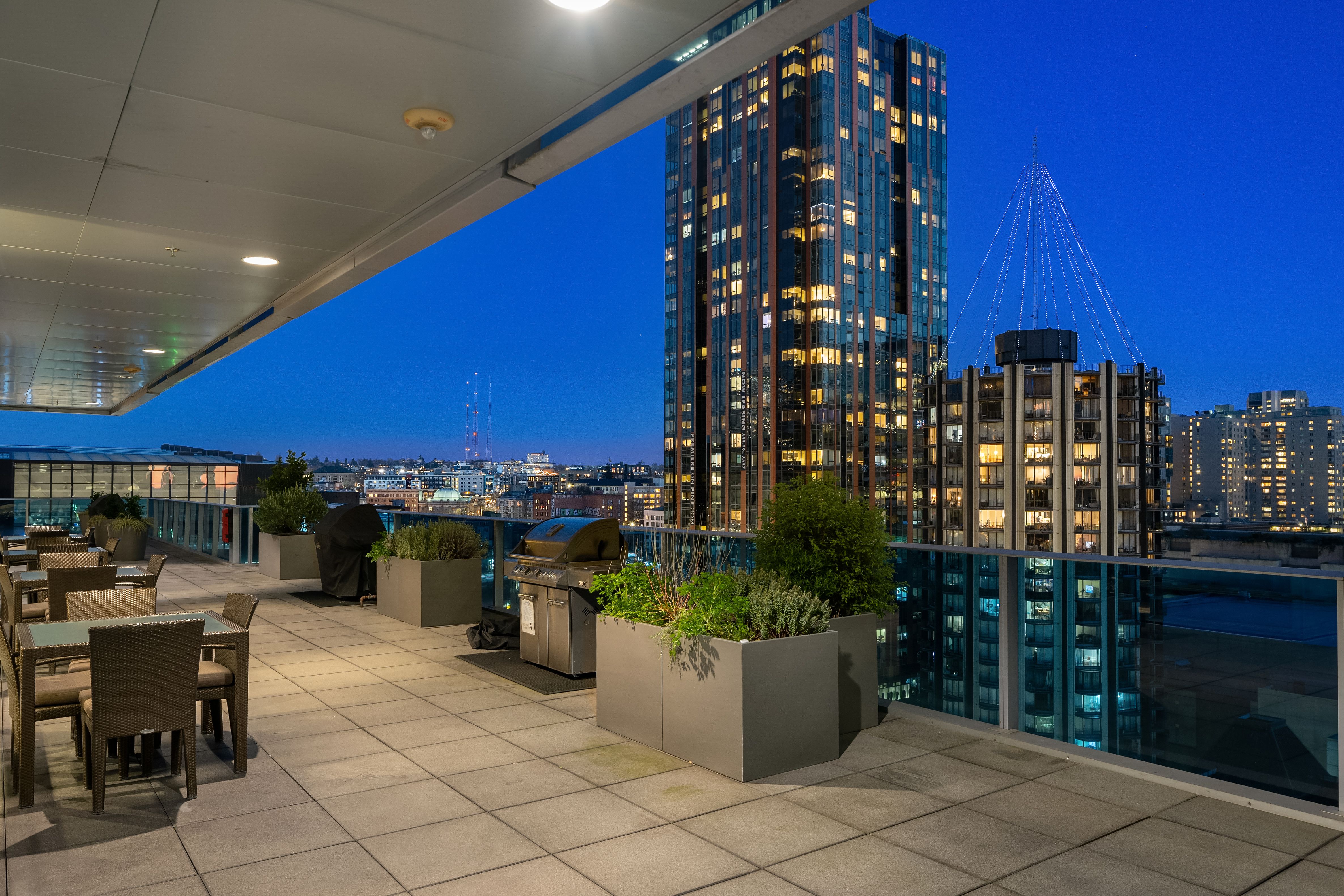 737 Olive Wy Unit #2910 