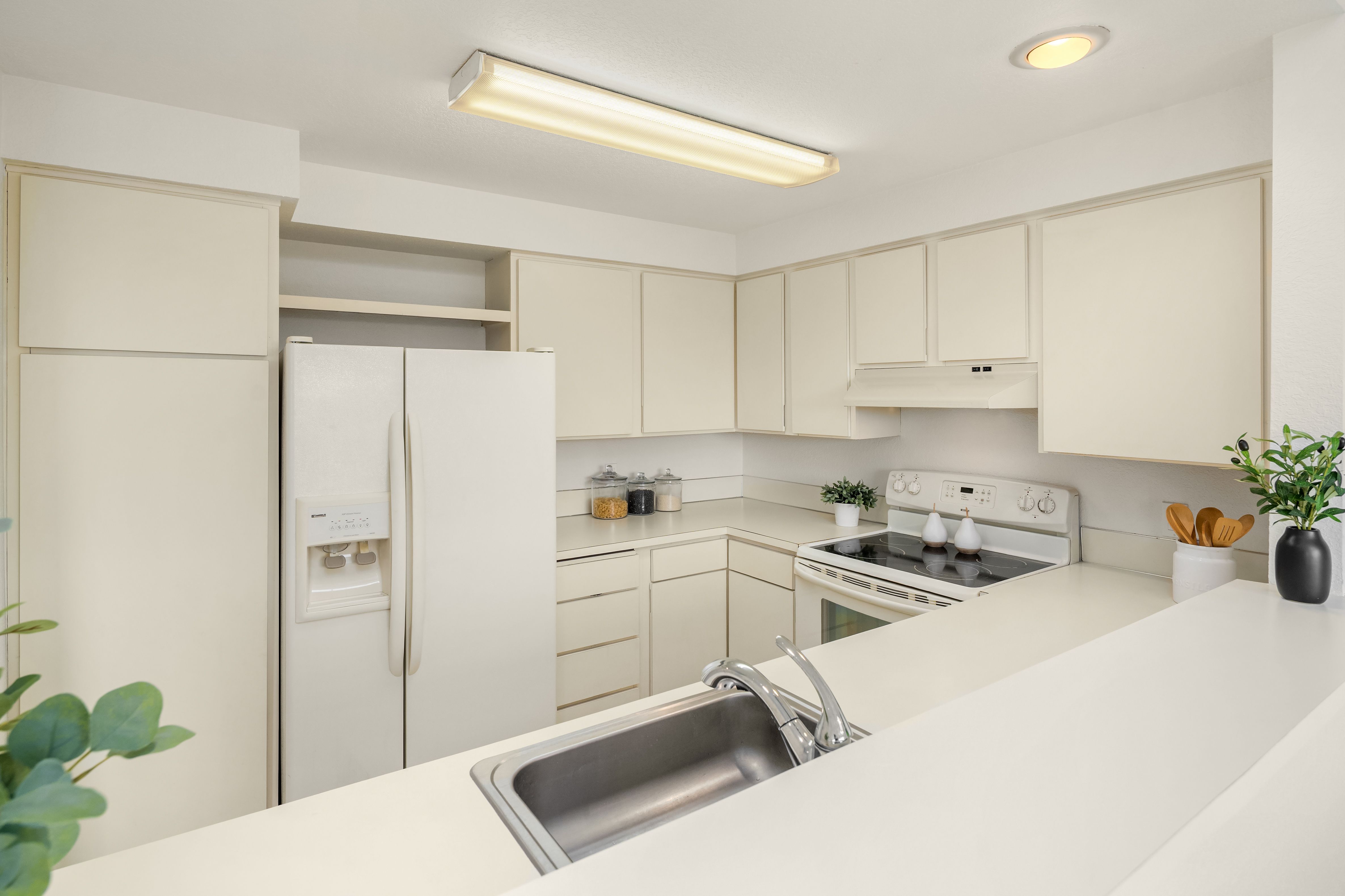 1319 S Puget Dr Unit #D34 