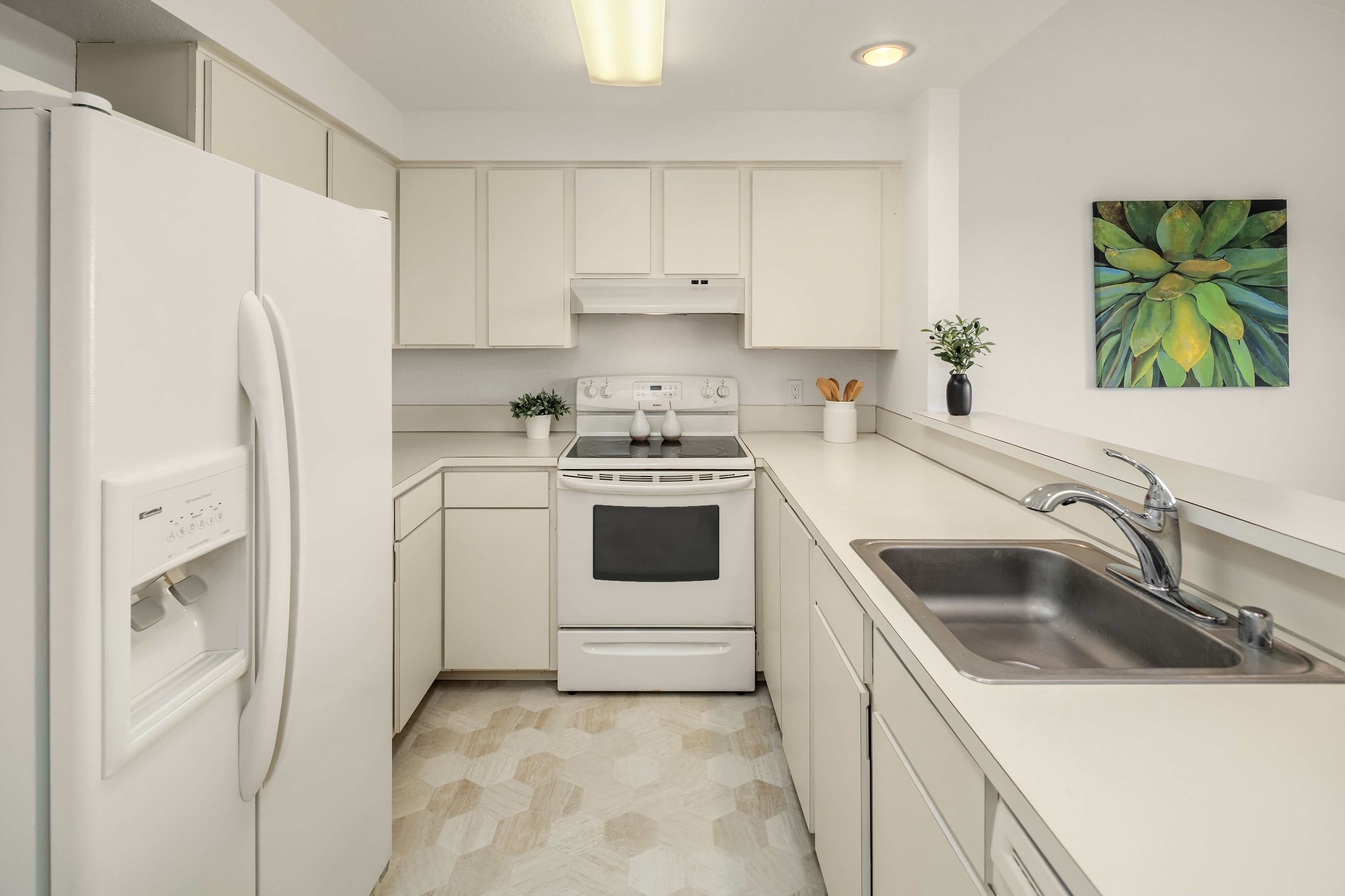 1319 S Puget Dr Unit #D34 