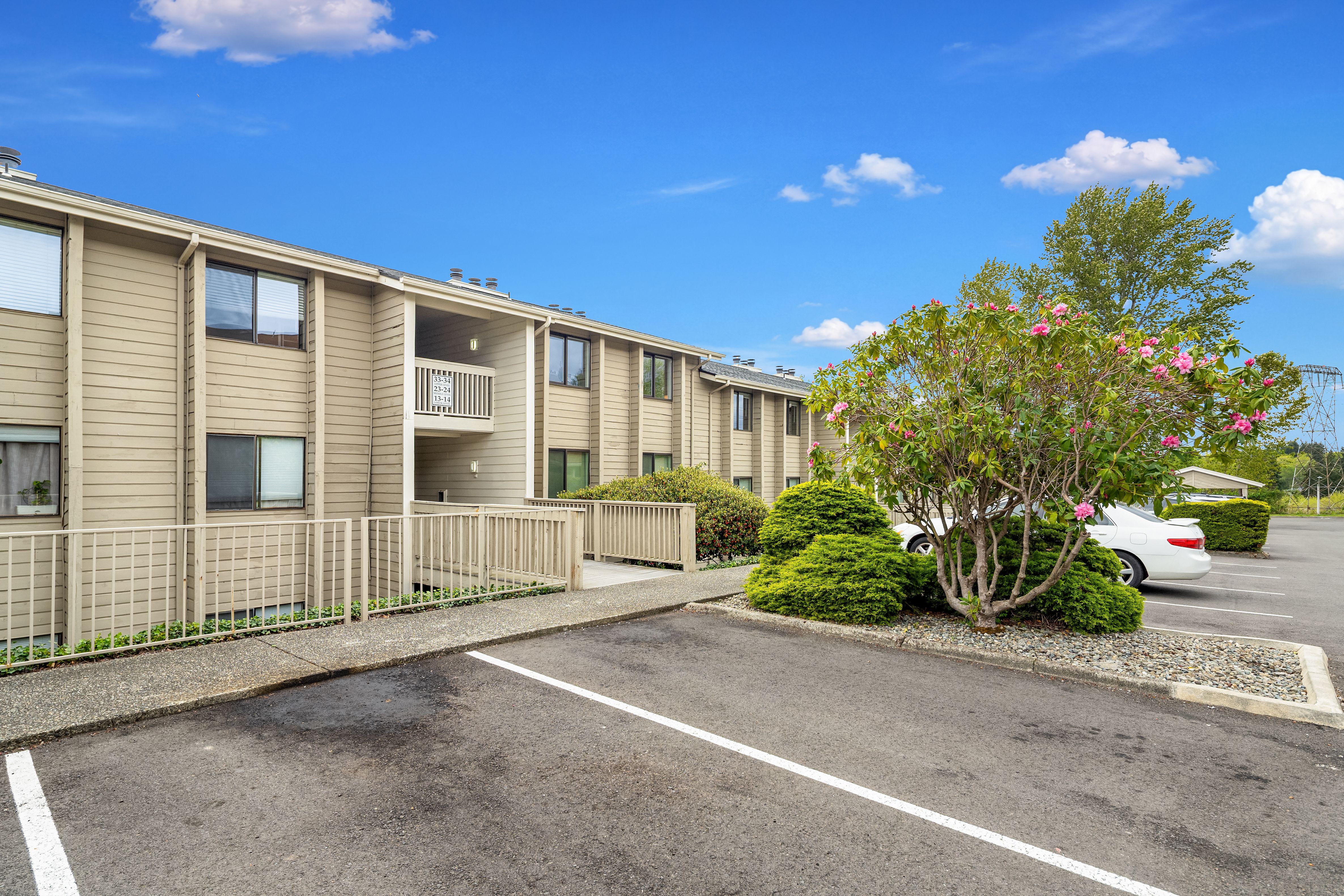 1319 S Puget Dr Unit #D34 