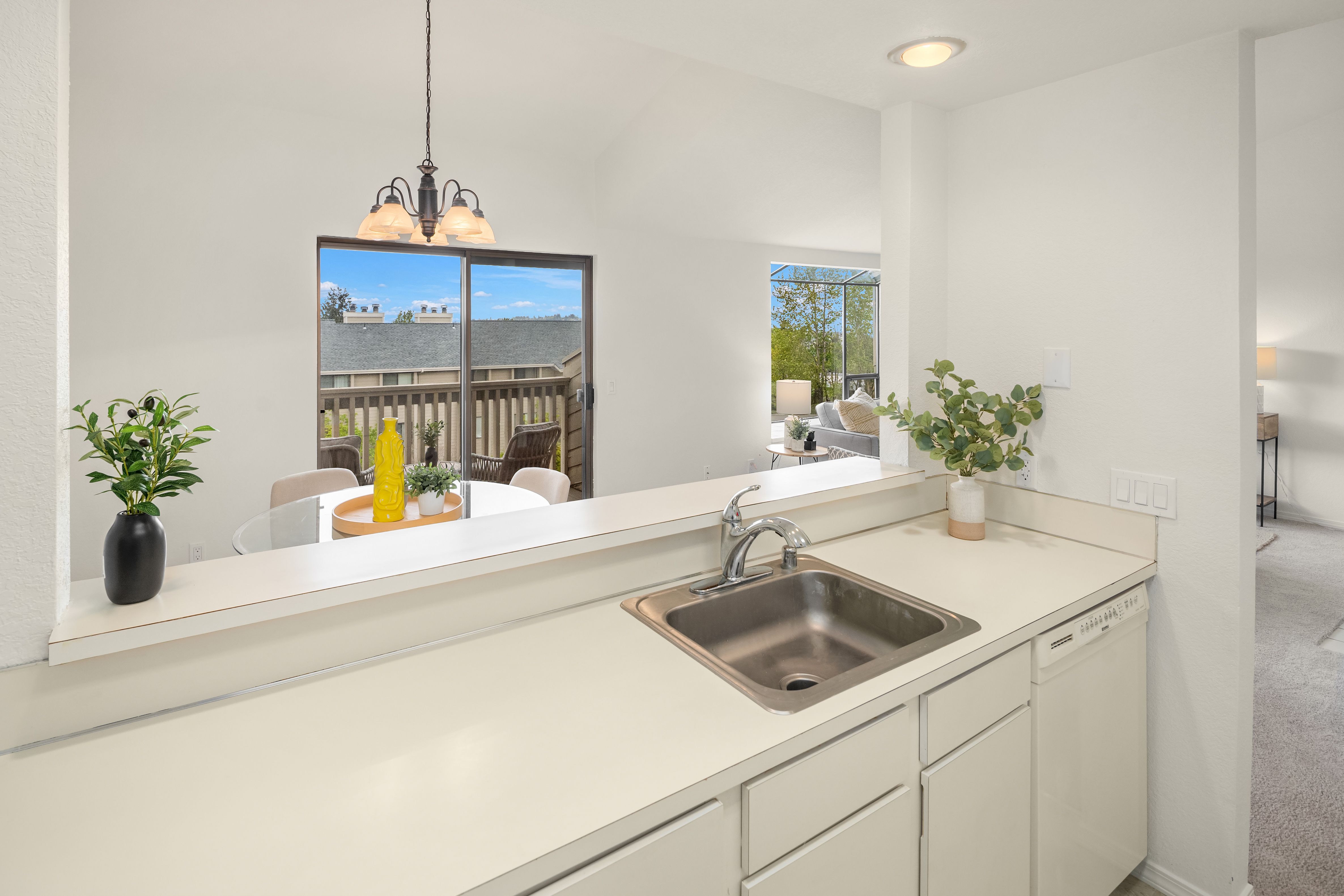 1319 S Puget Dr Unit #D34 