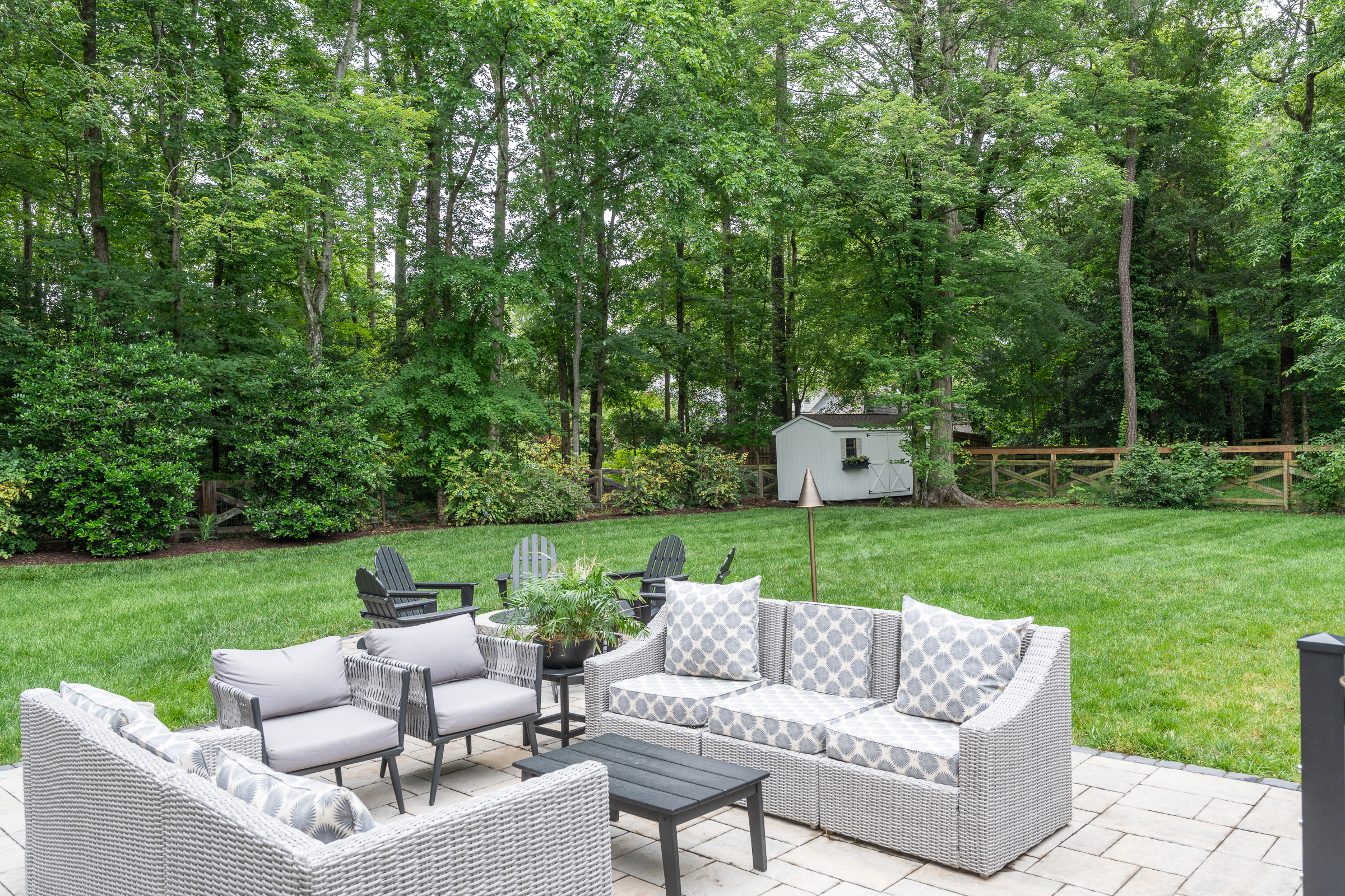 105 North Erlwood Court 