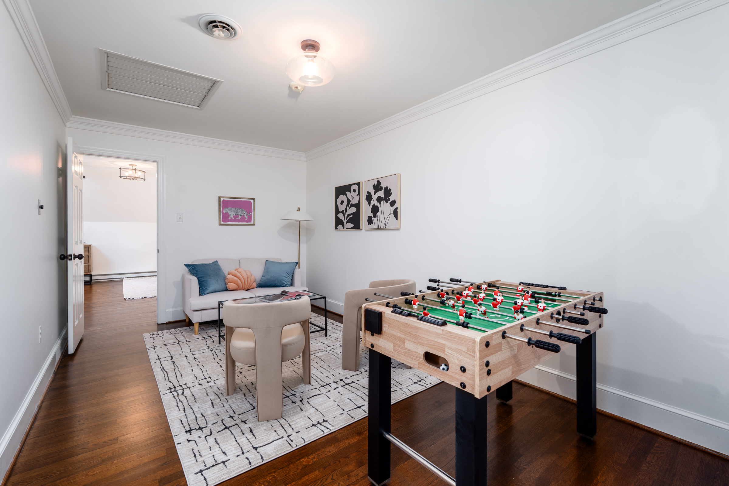 105 North Erlwood Court 