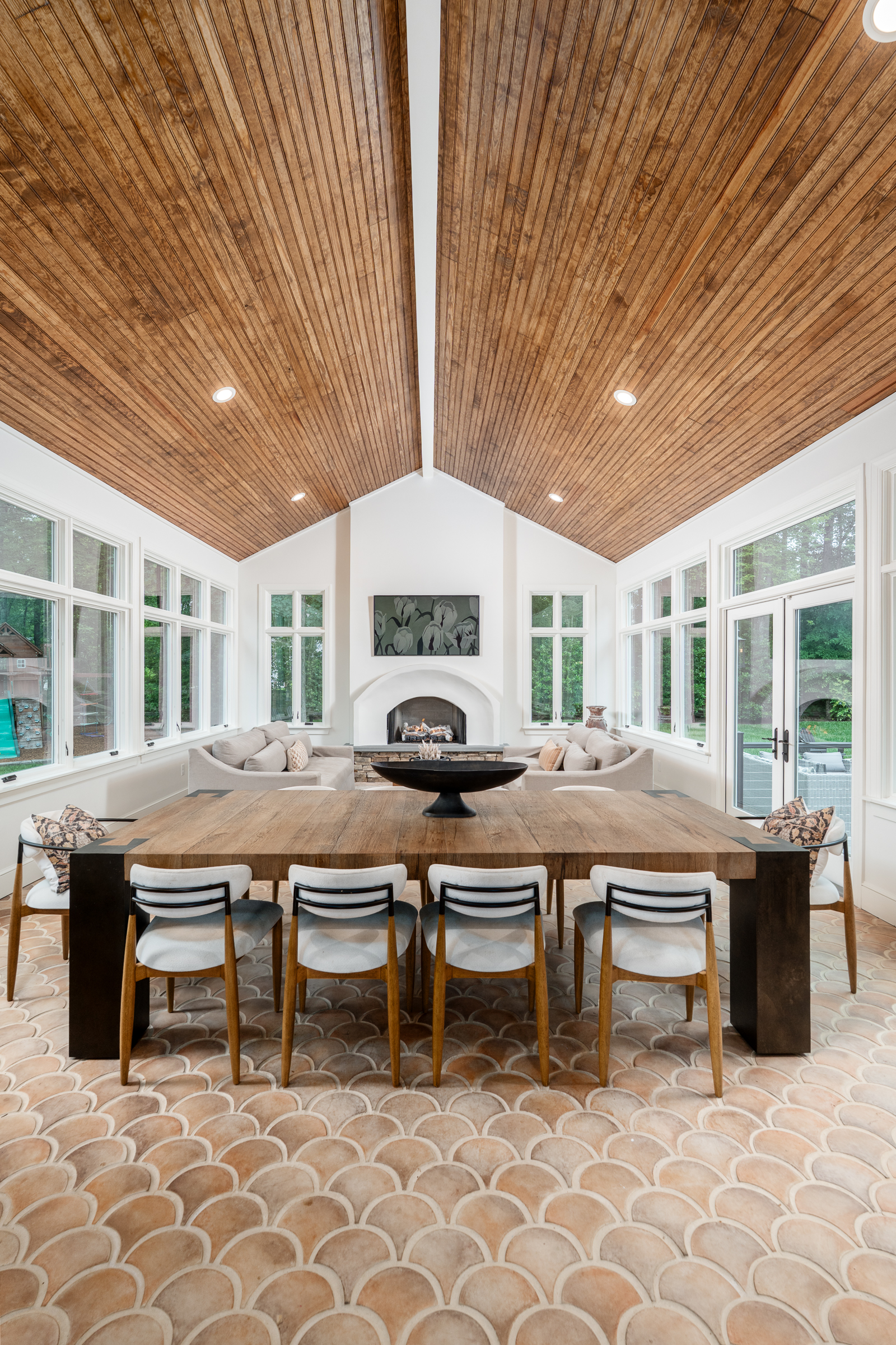 105 North Erlwood Court 