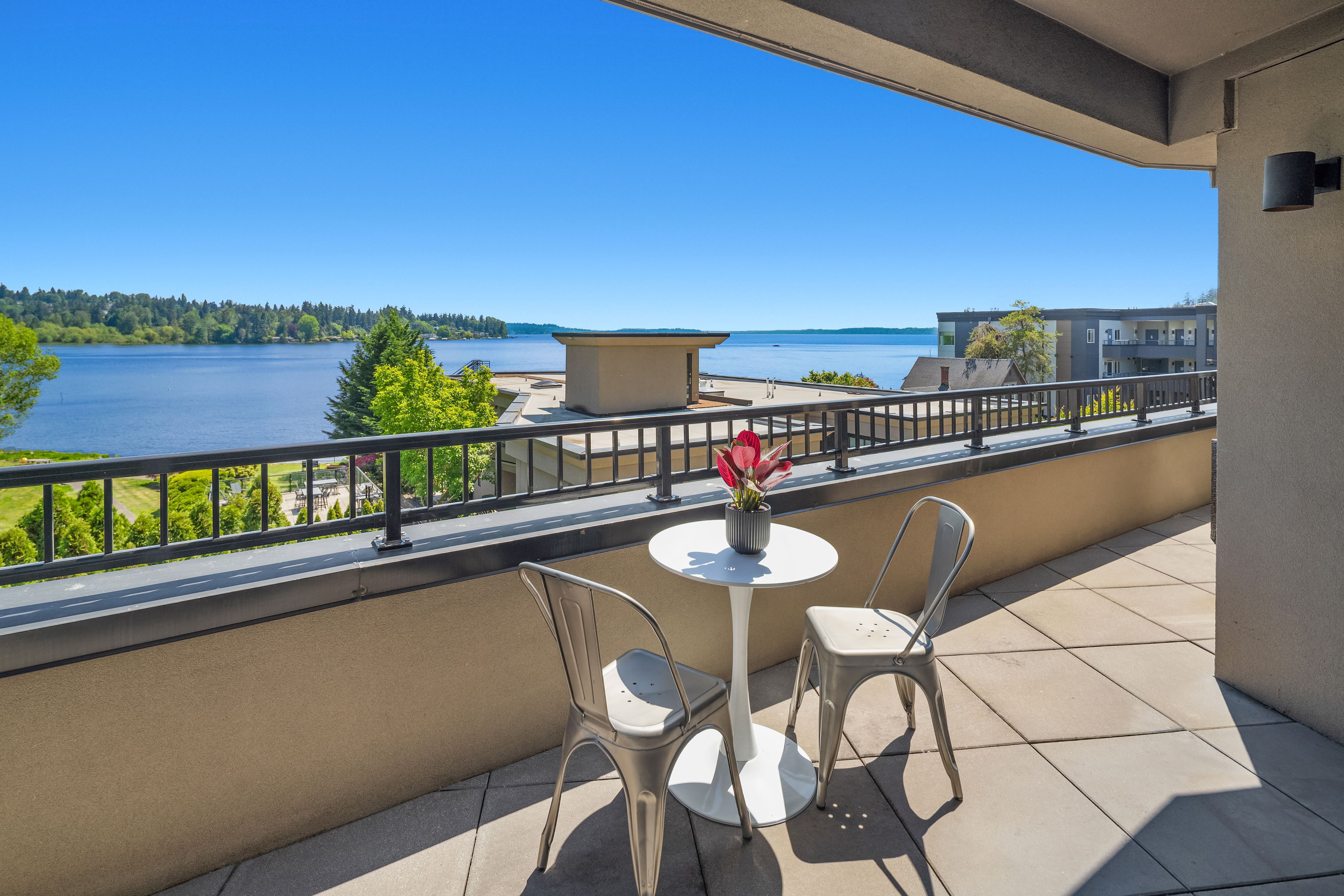 9123 NE Juanita Dr Unit #205 