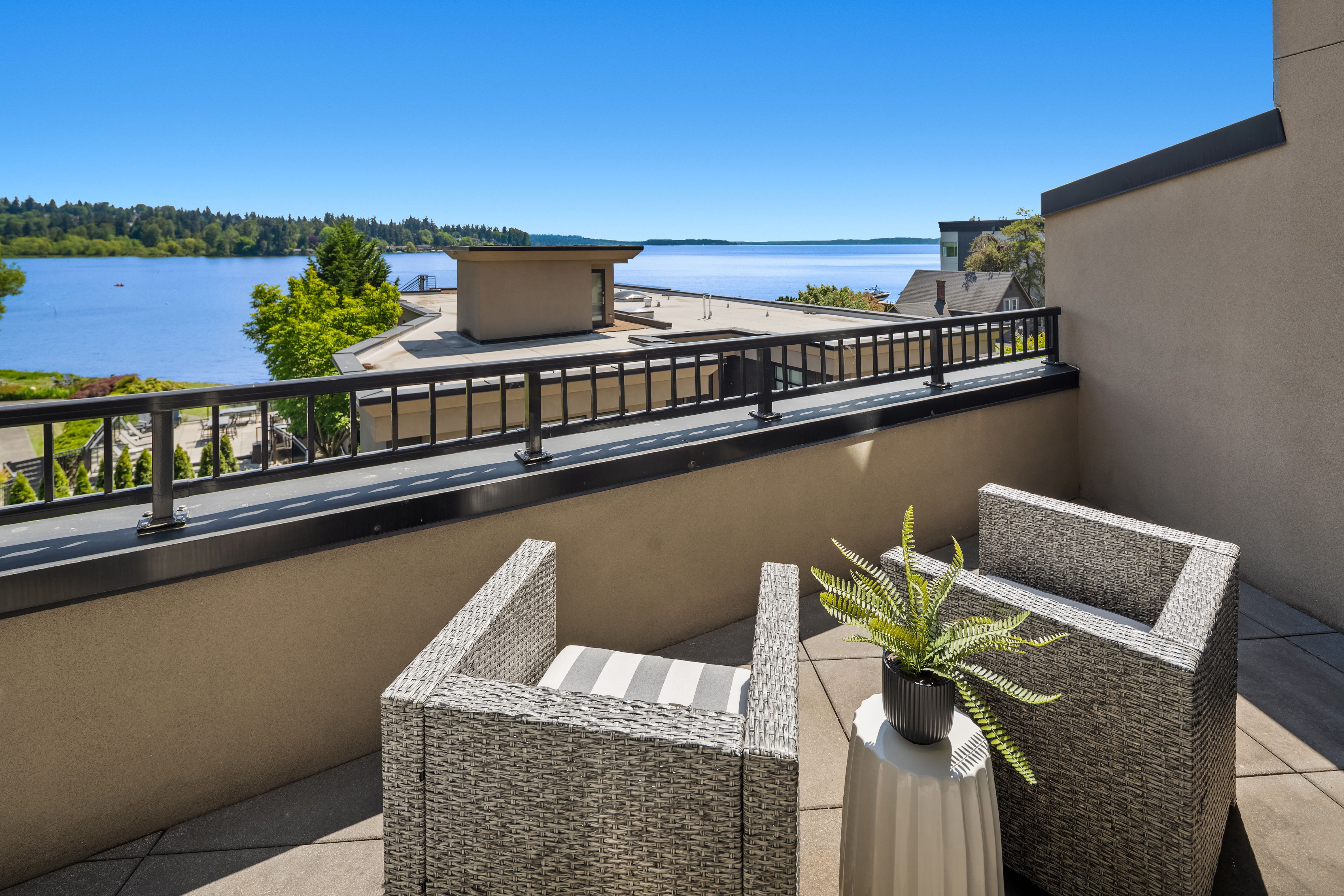 9123 NE Juanita Dr Unit #205 