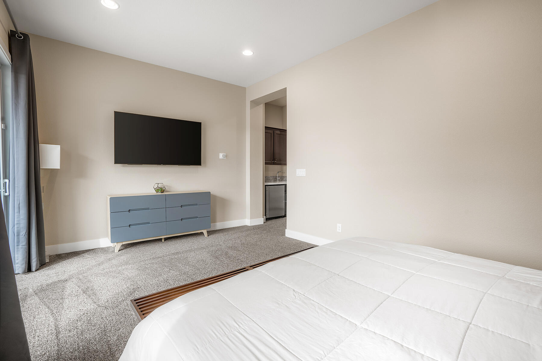 9375 Skyline Ranch Circle 