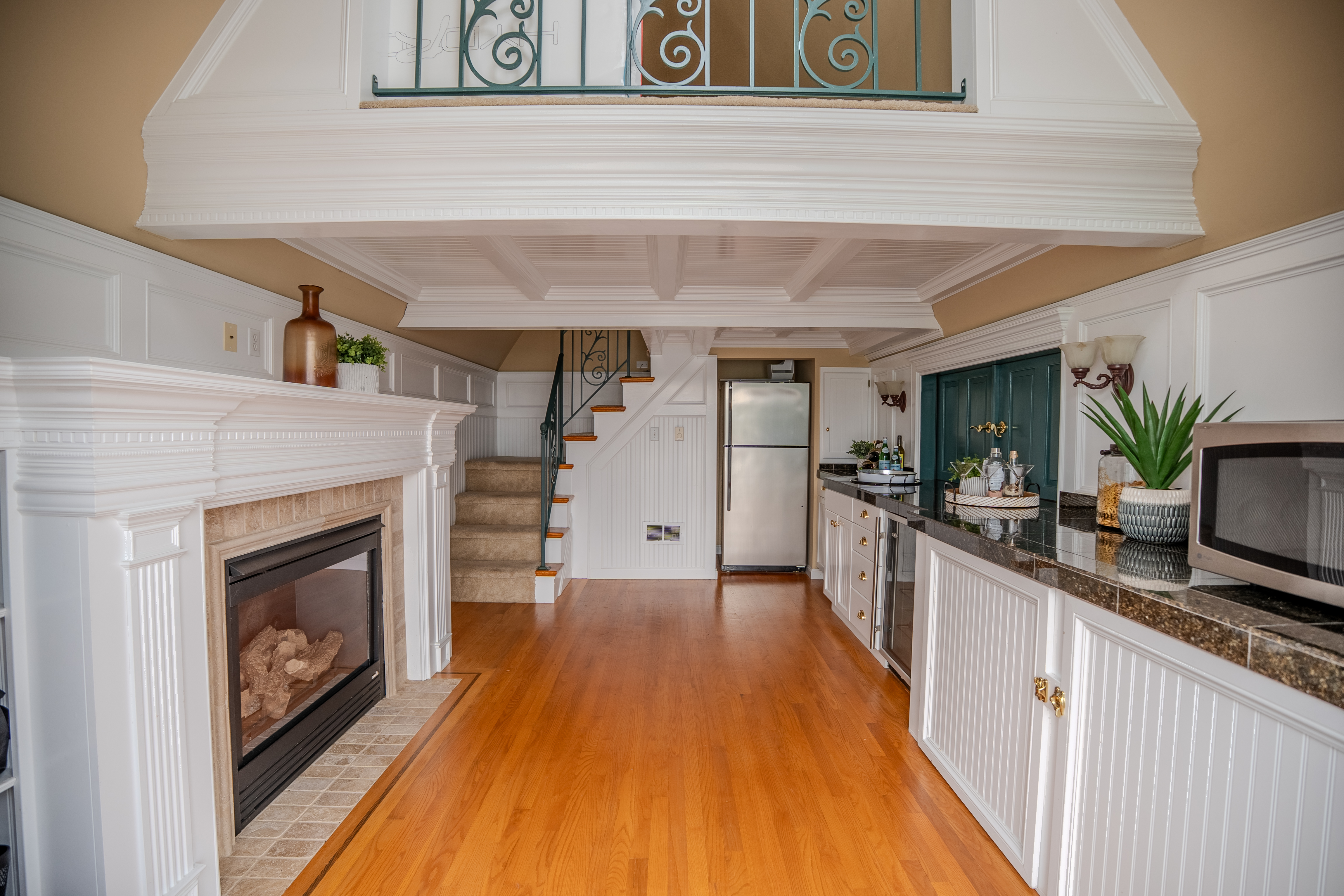 10007 Lake Steilacoom Dr SW 