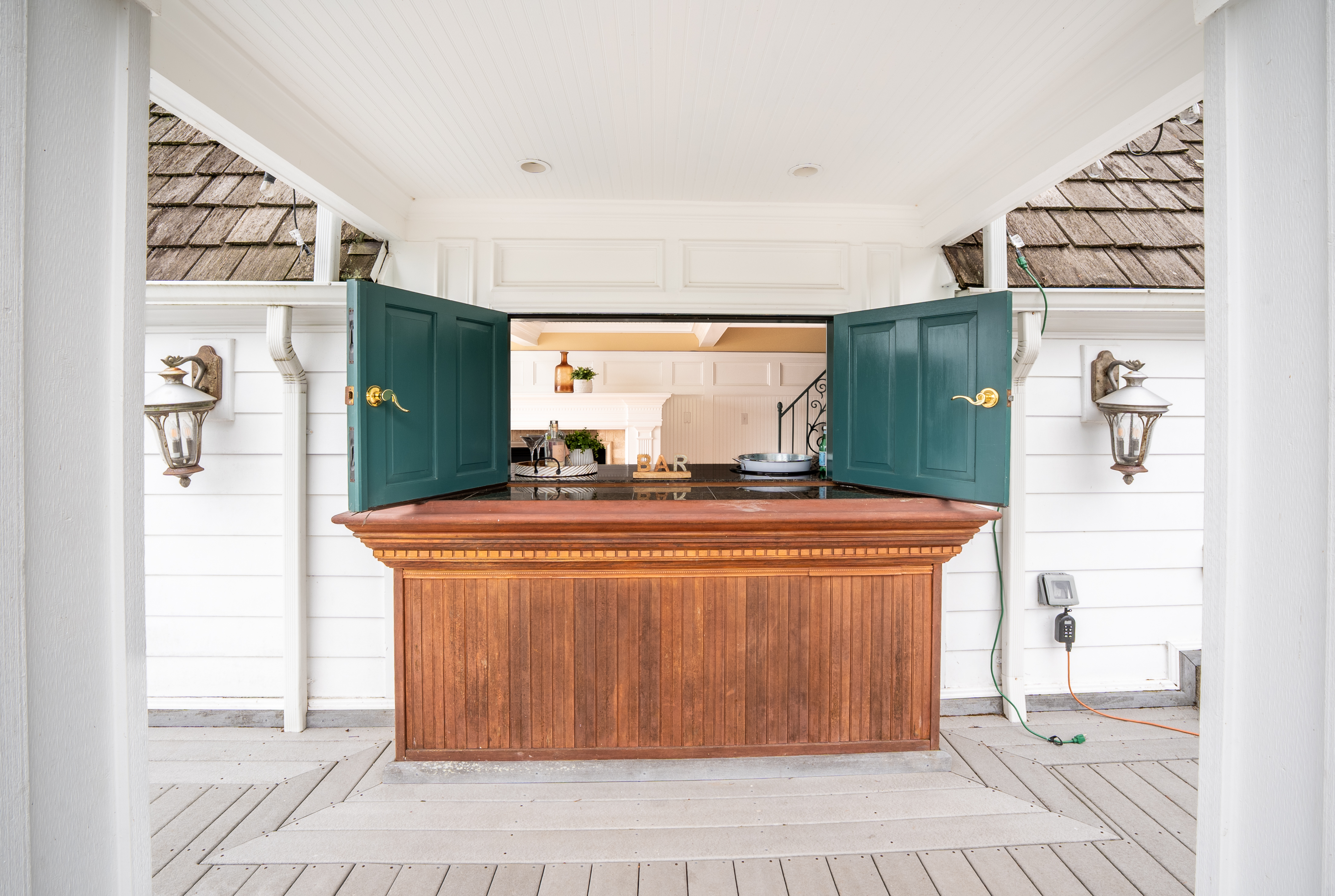 10007 Lake Steilacoom Dr SW 