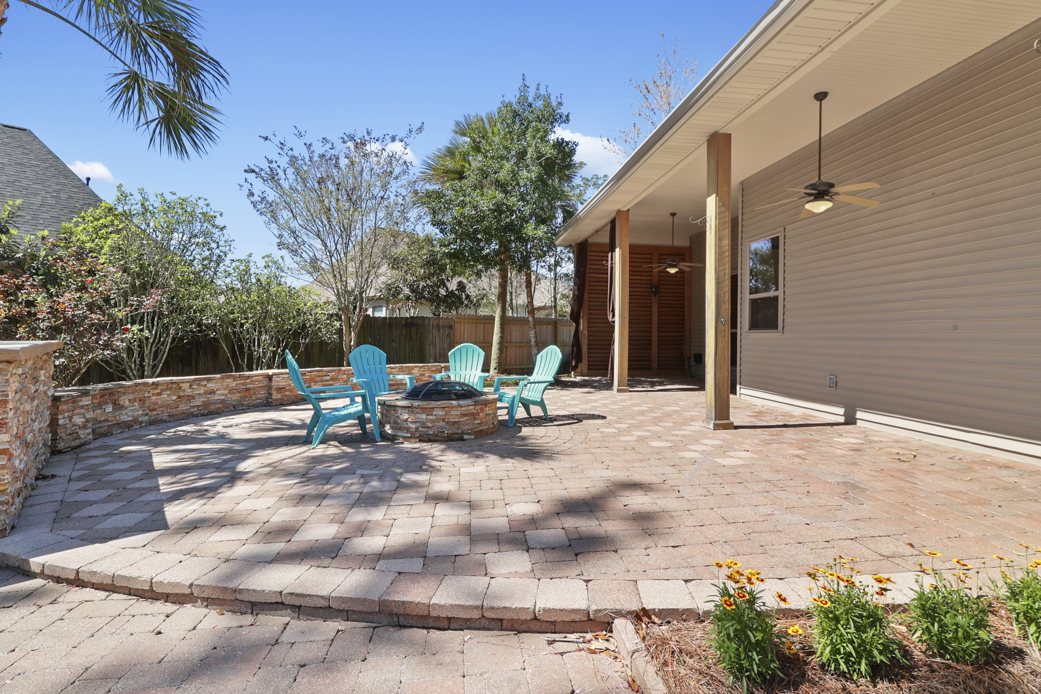 323 Sandalwood Drive 