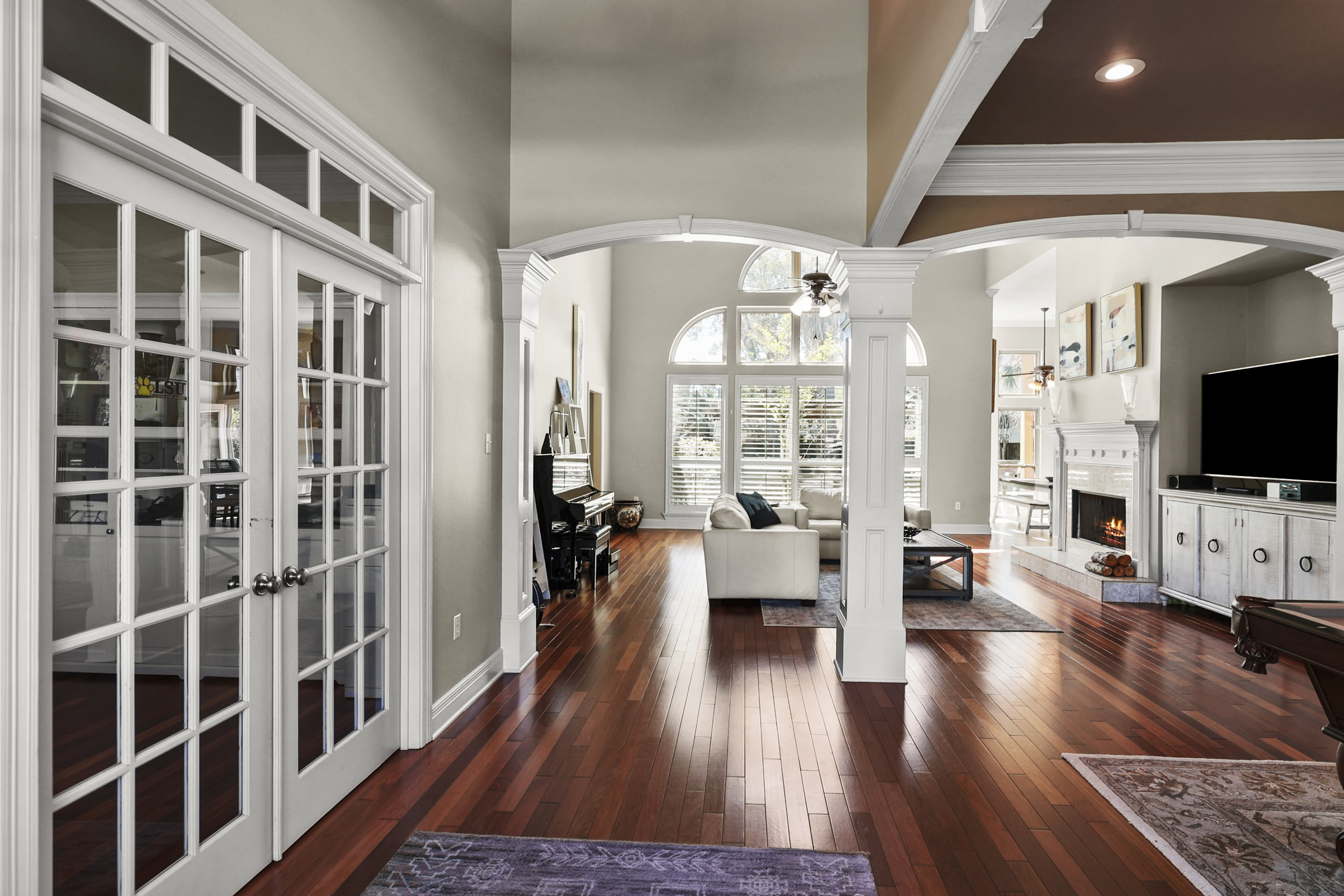 323 Sandalwood Drive 