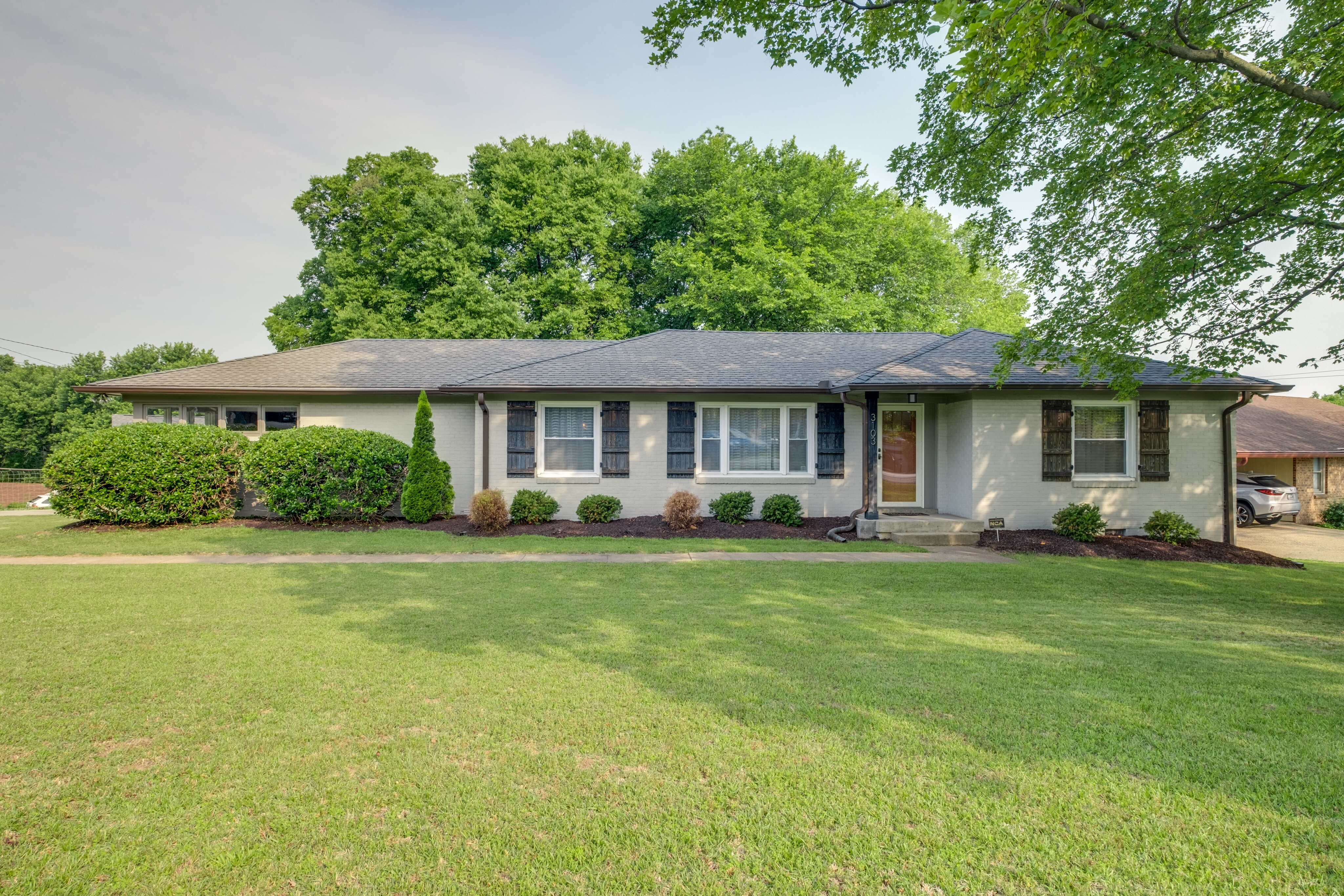3103 Southlake Drive 