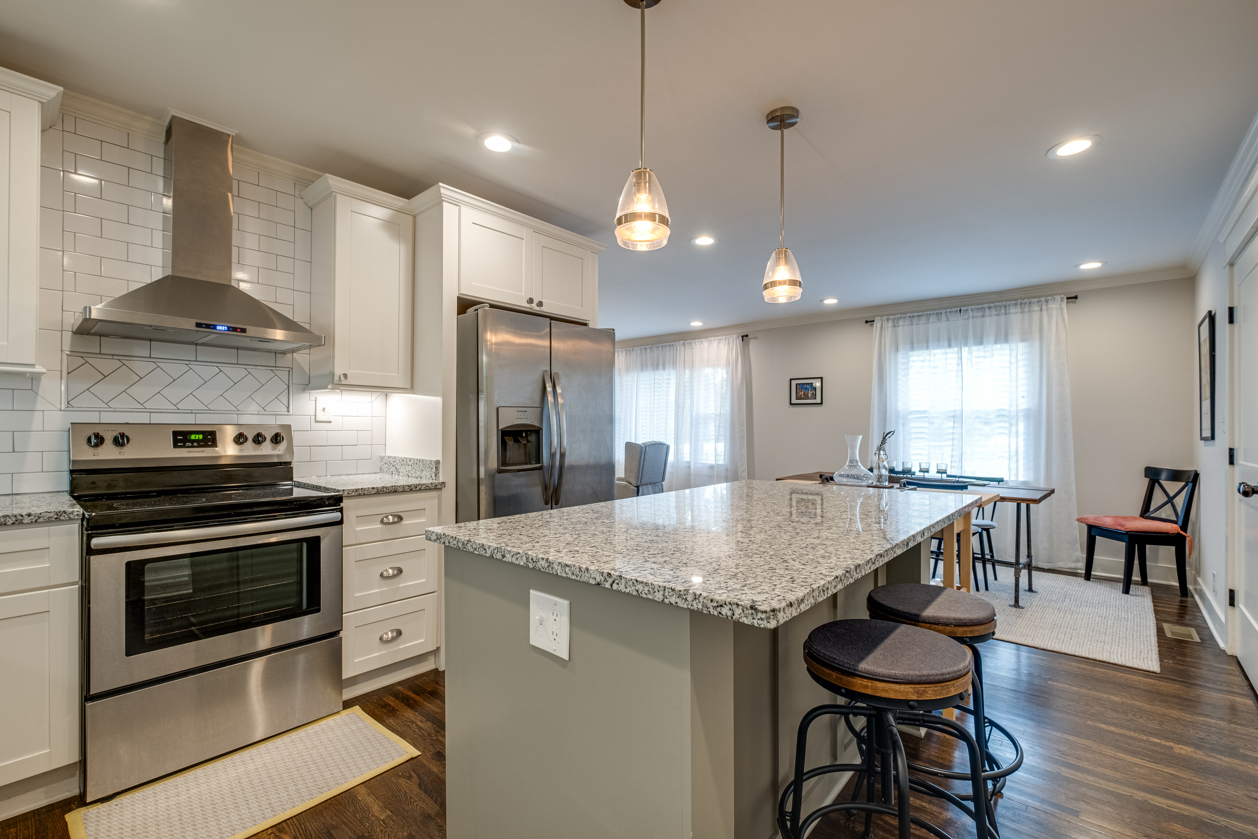 3103 Southlake Drive 