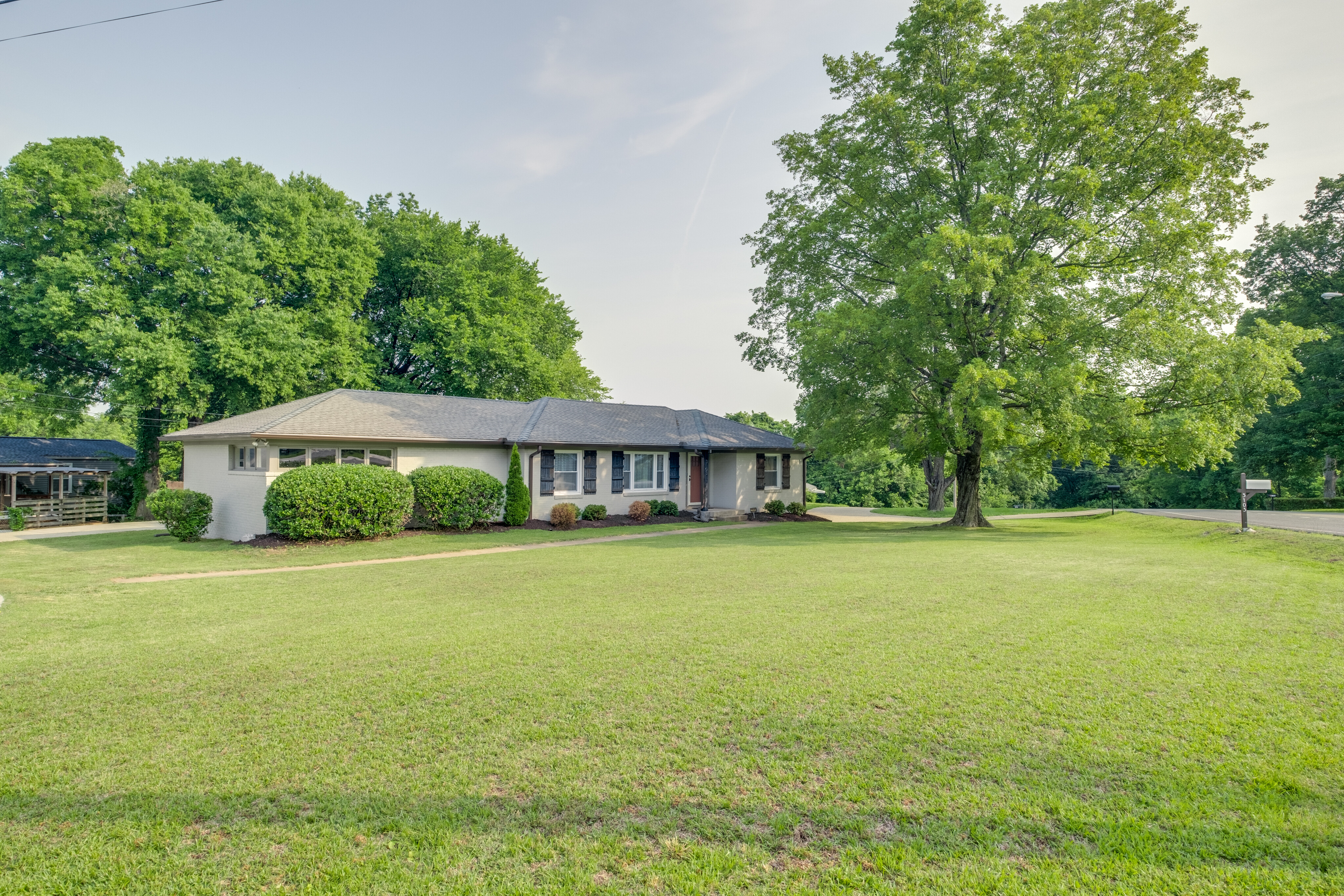 3103 Southlake Drive 
