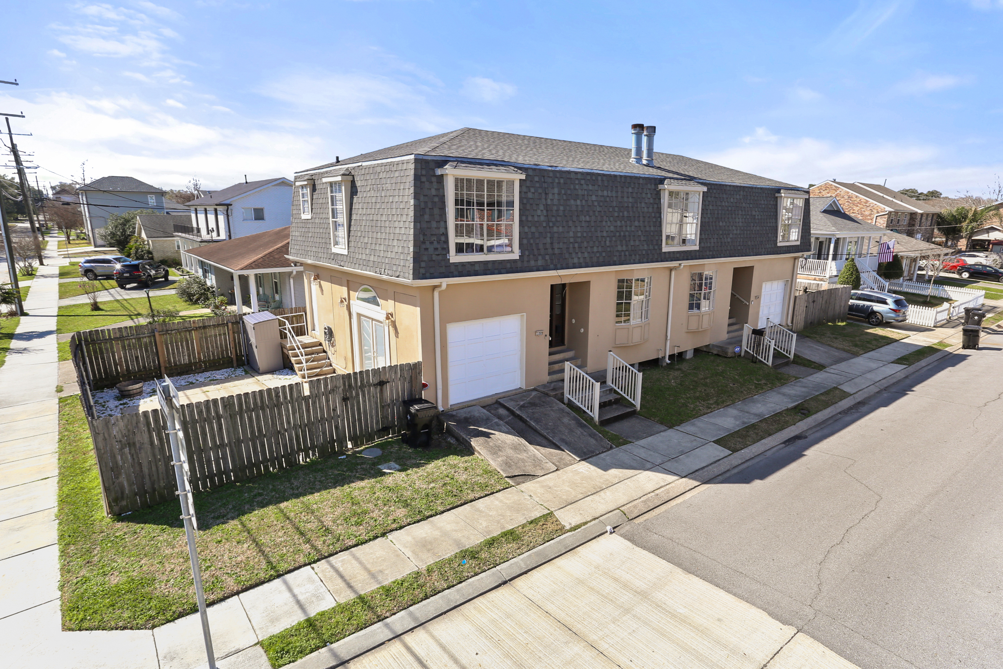 300 33rd Street 