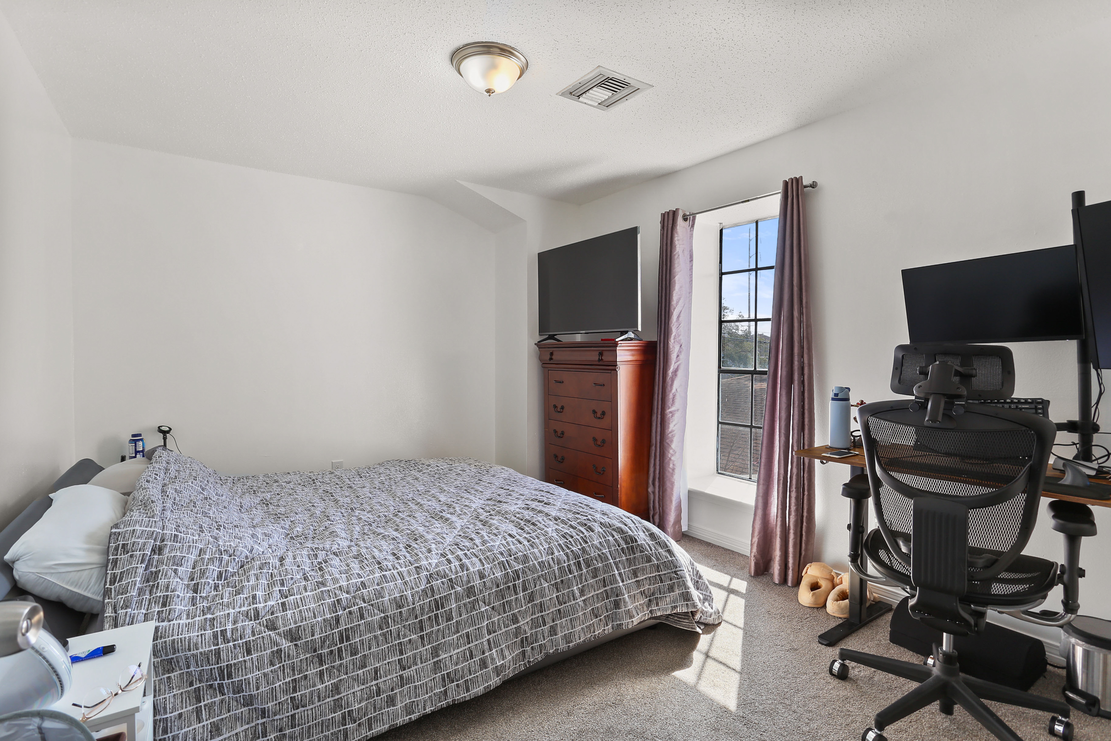 300 33rd Street 