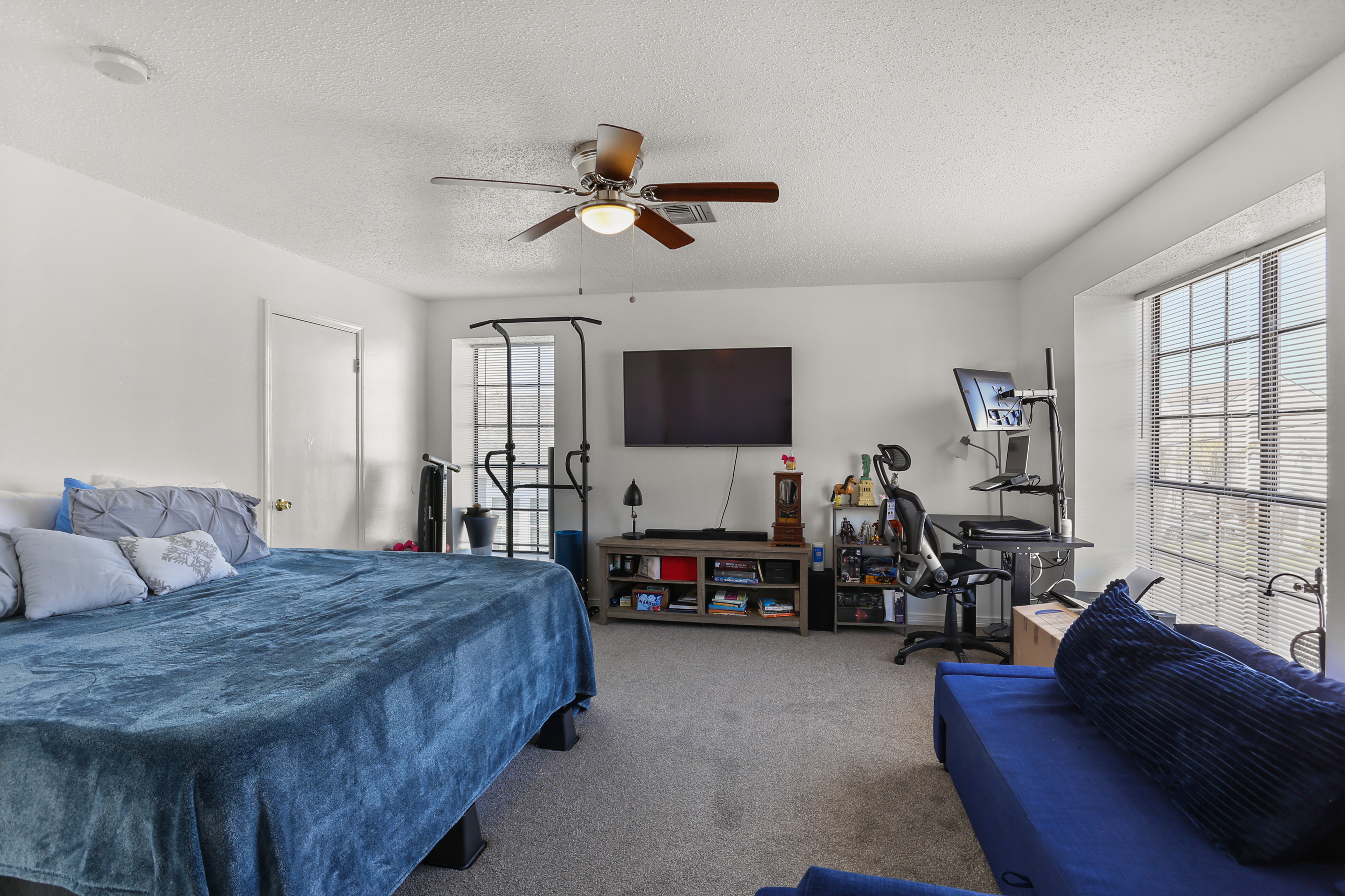 300 33rd Street 