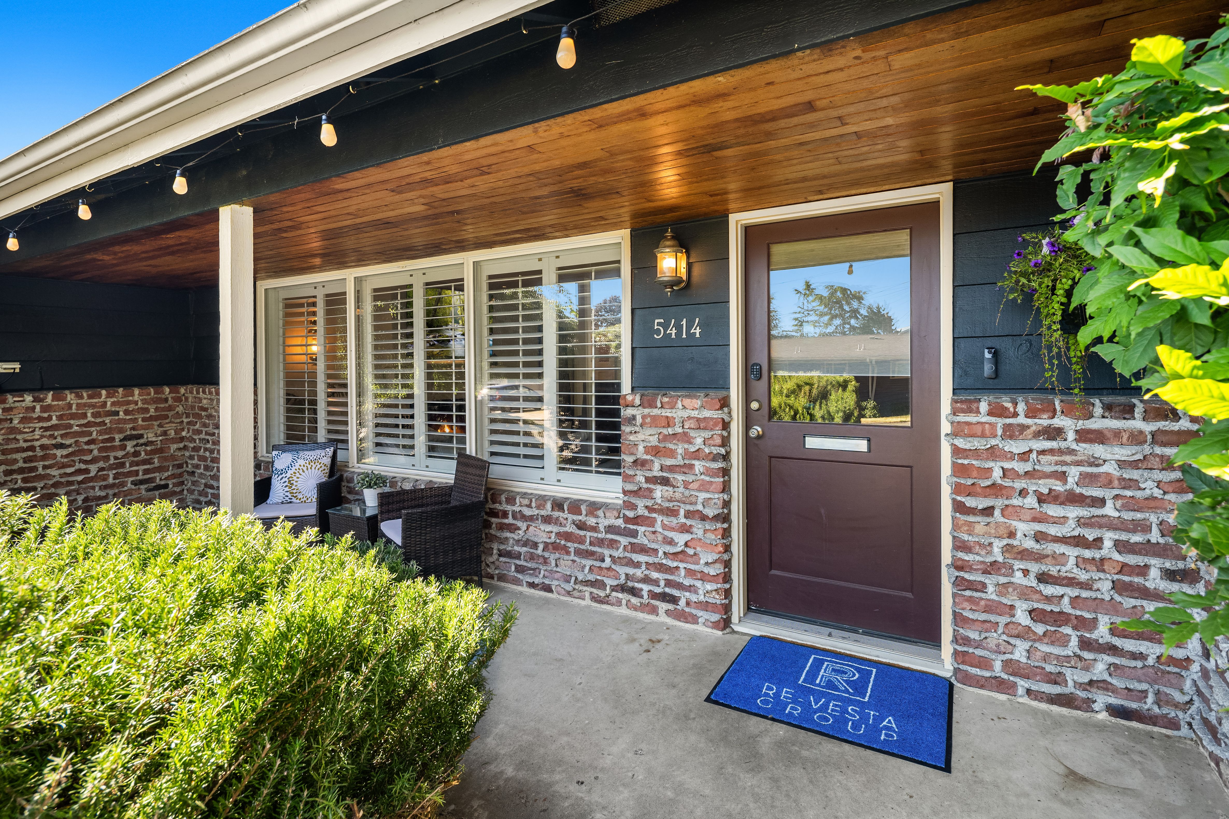 5414 SW Beach Drive Terr 