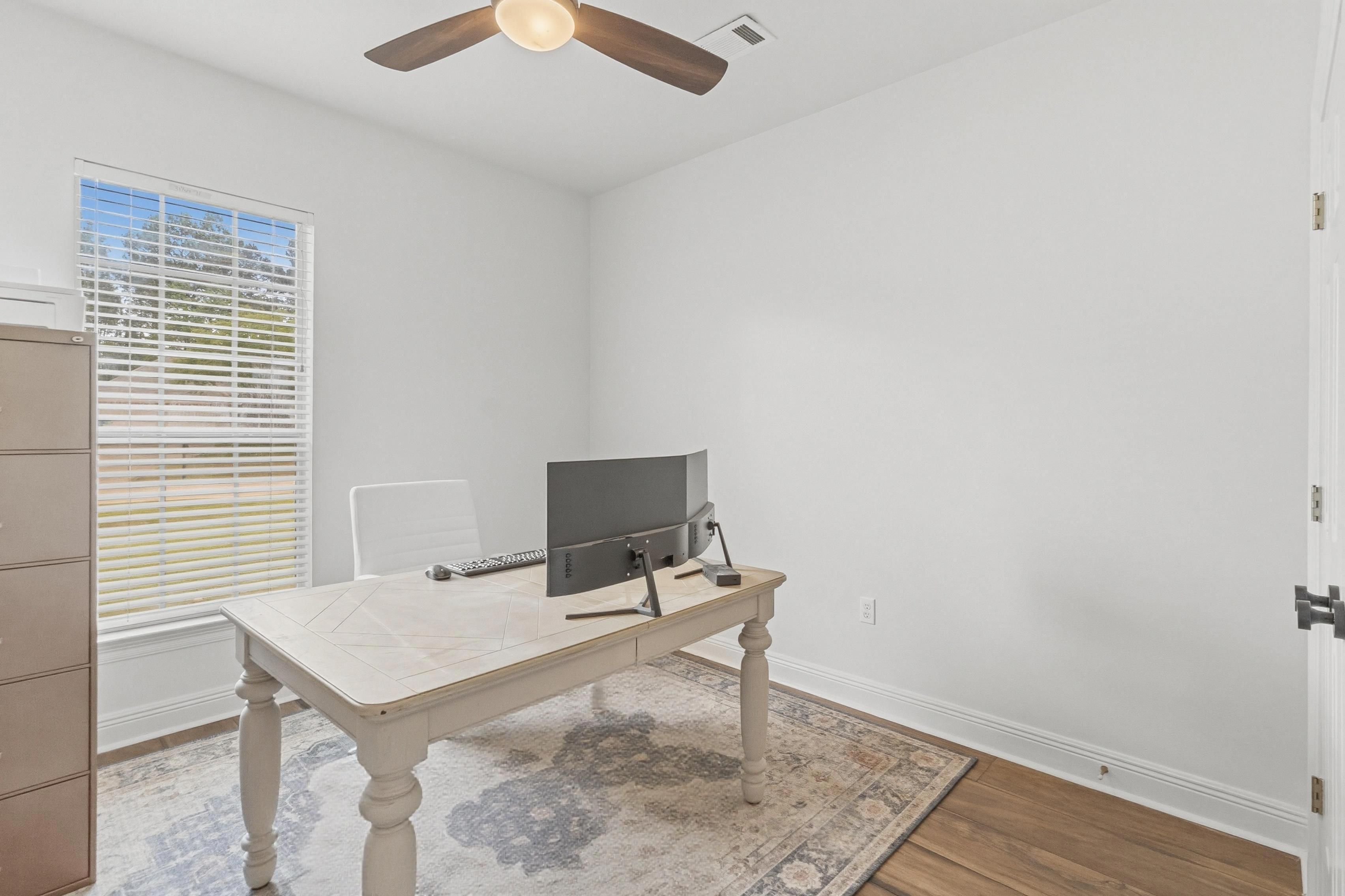 648 Avenue De Bellevue 