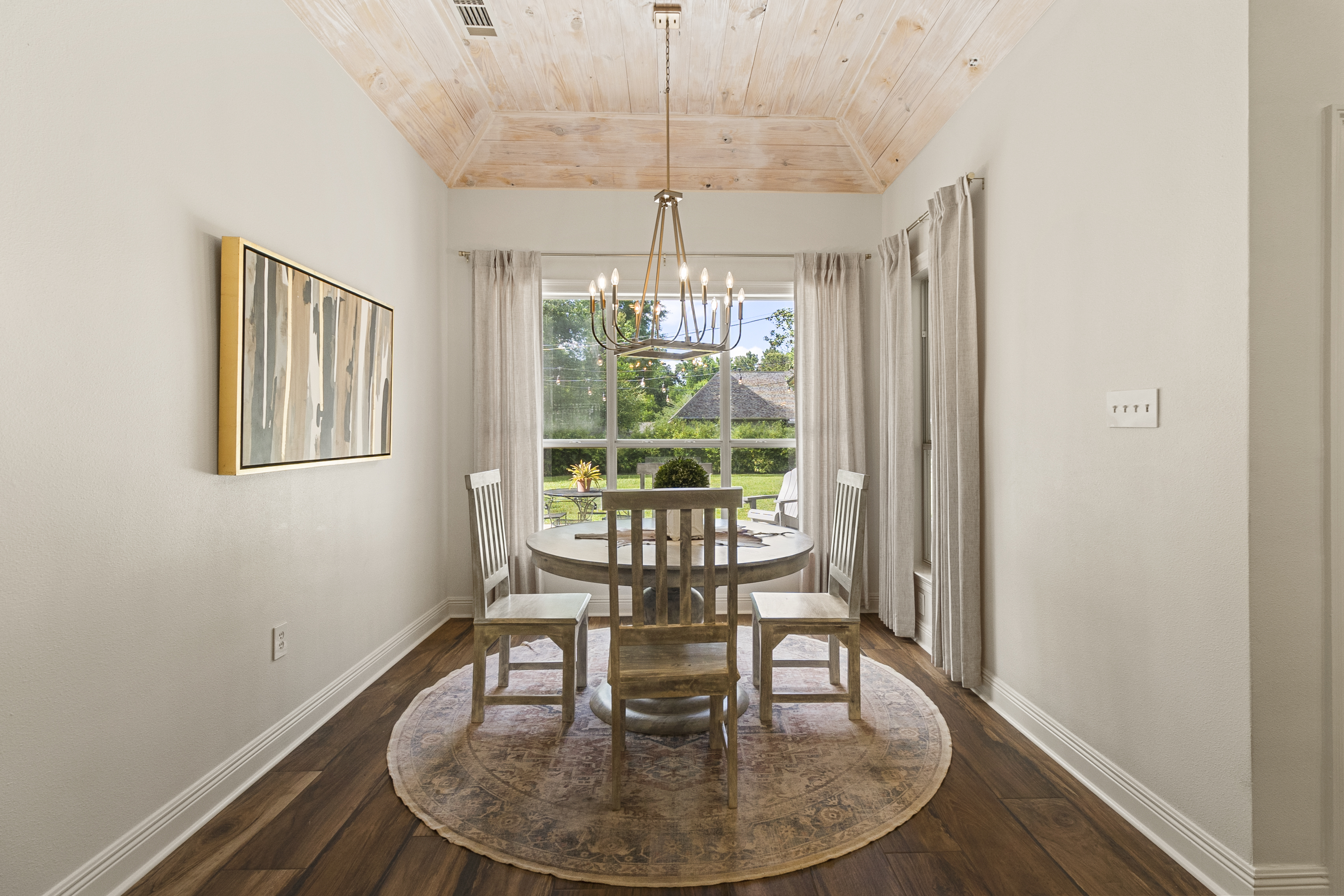648 Avenue De Bellevue 