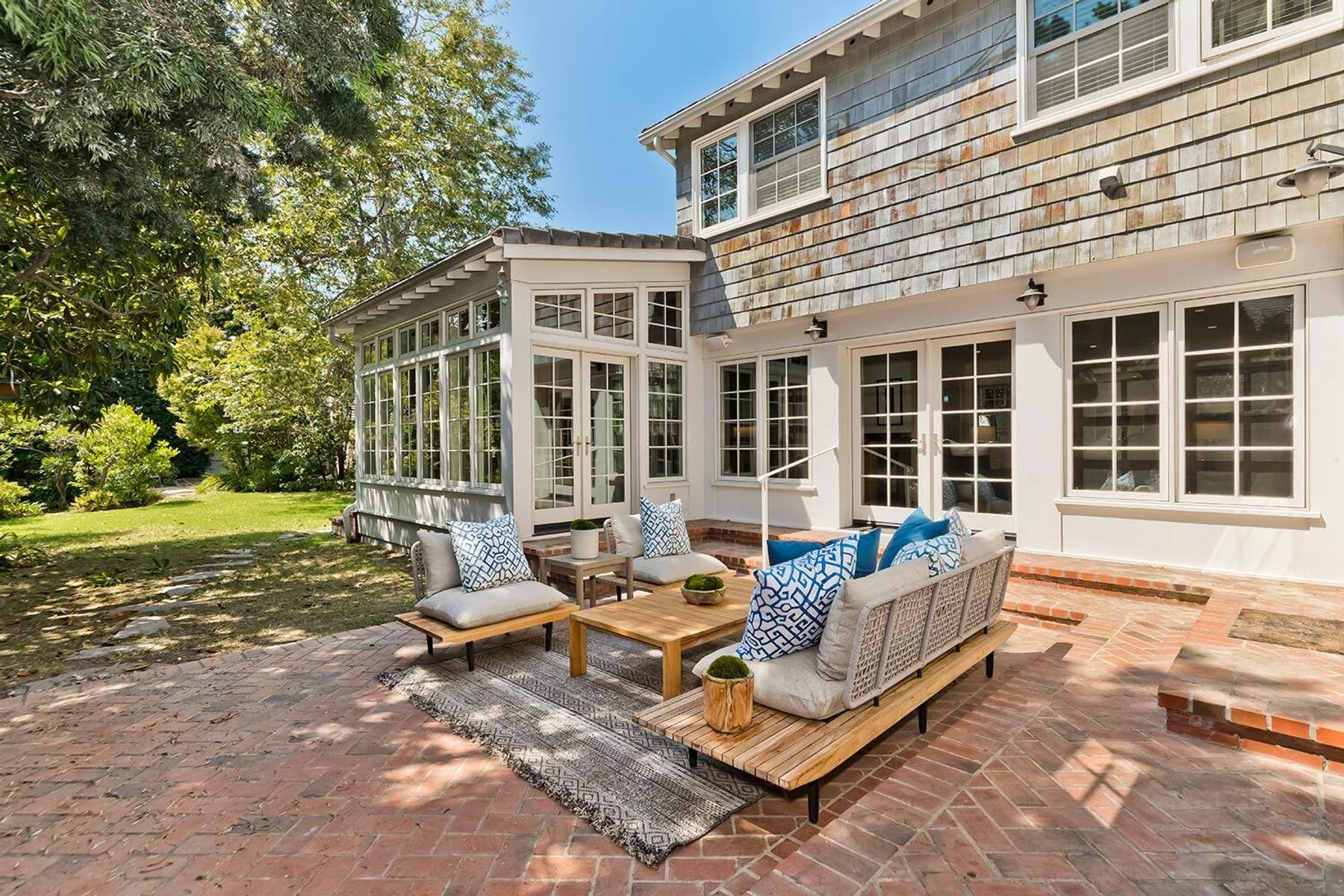 459 South Bentley Avenue