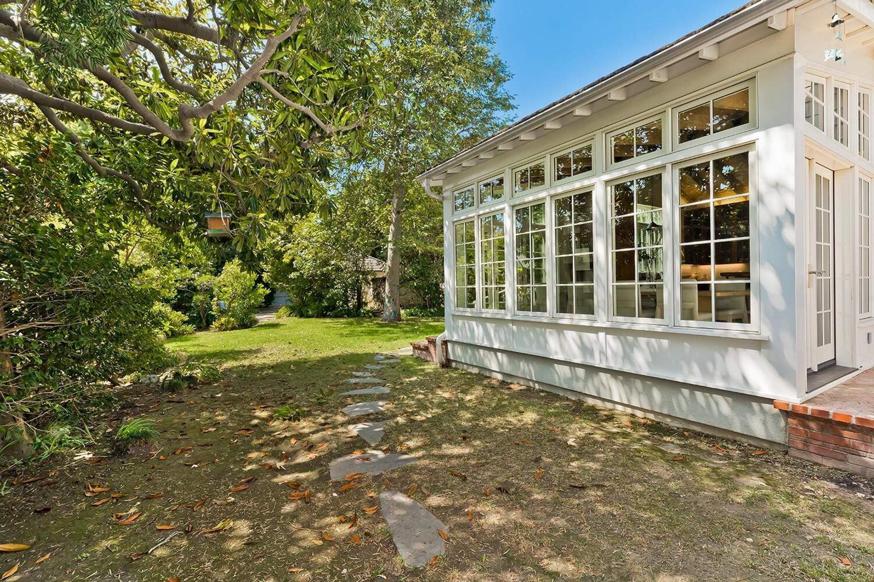 459 South Bentley Avenue