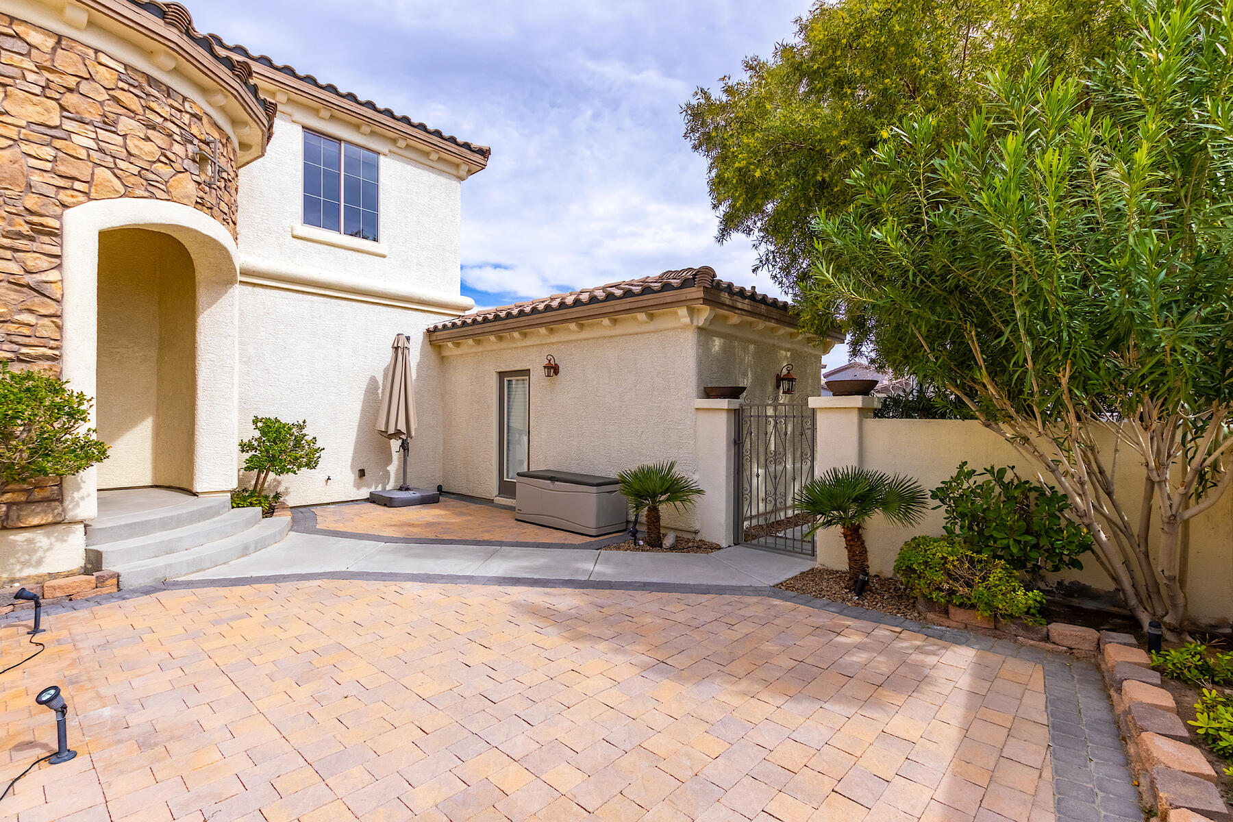 10031 Blairwood Court 