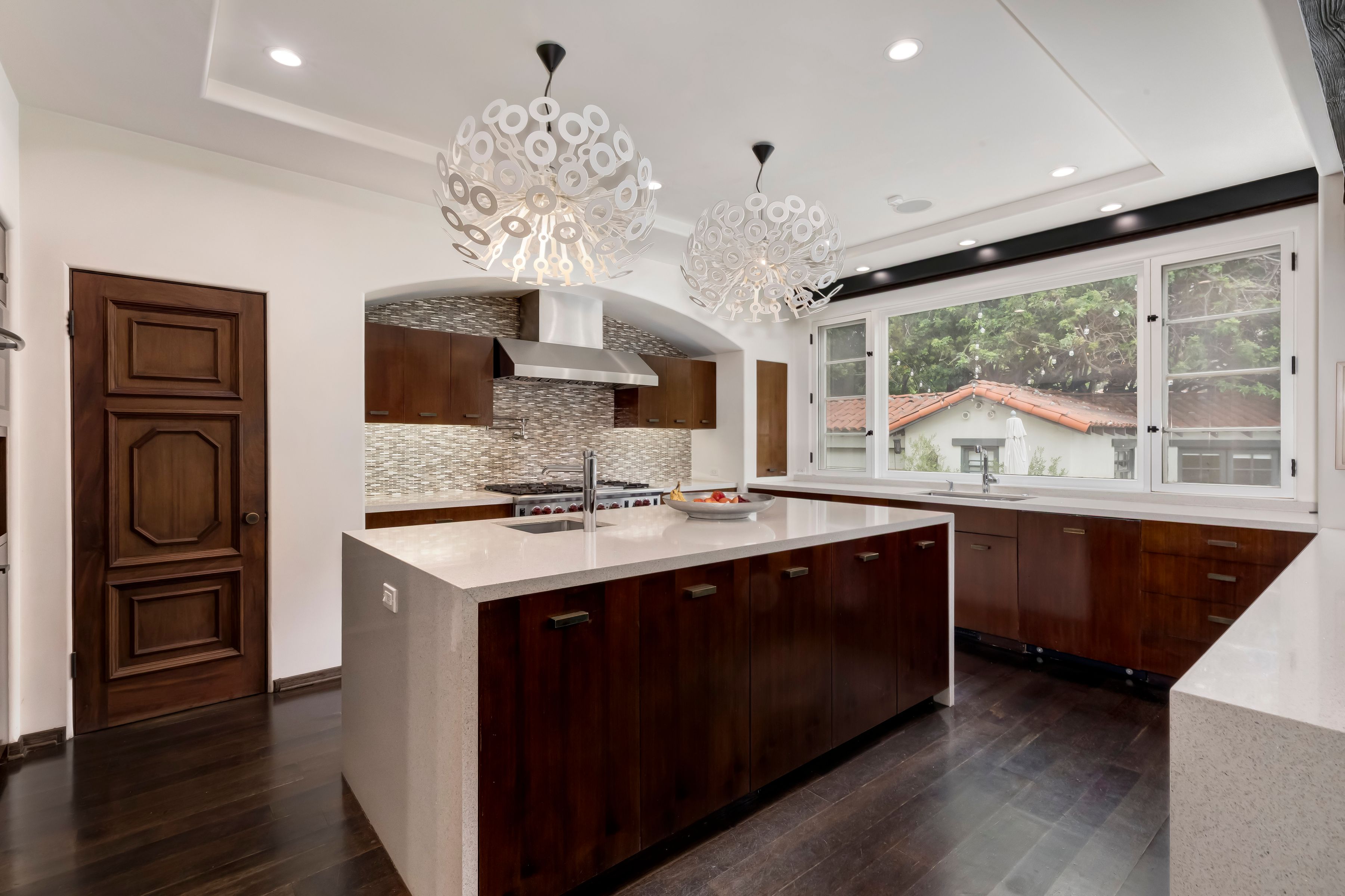 10778 Weyburn Avenue