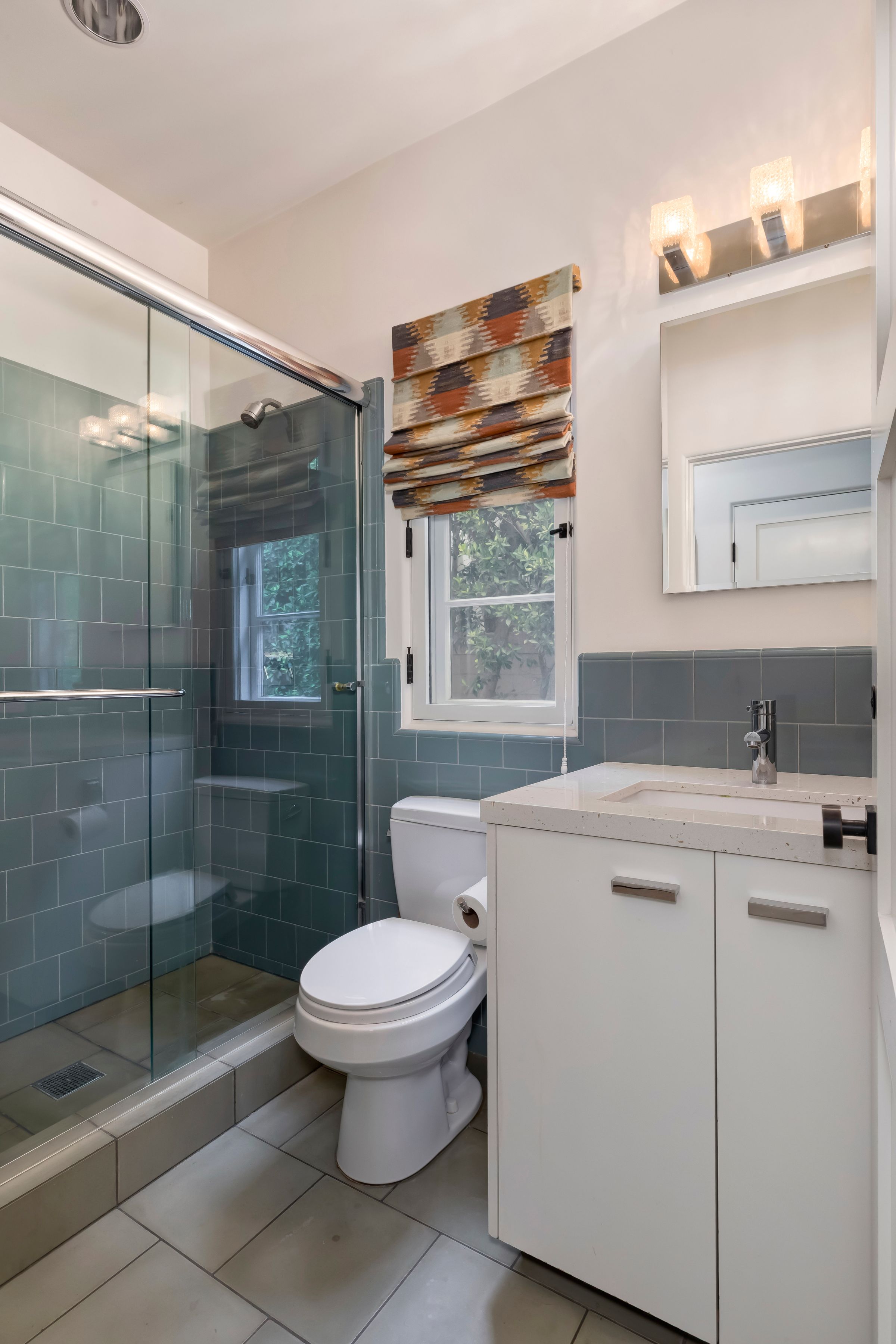 10778 Weyburn Avenue