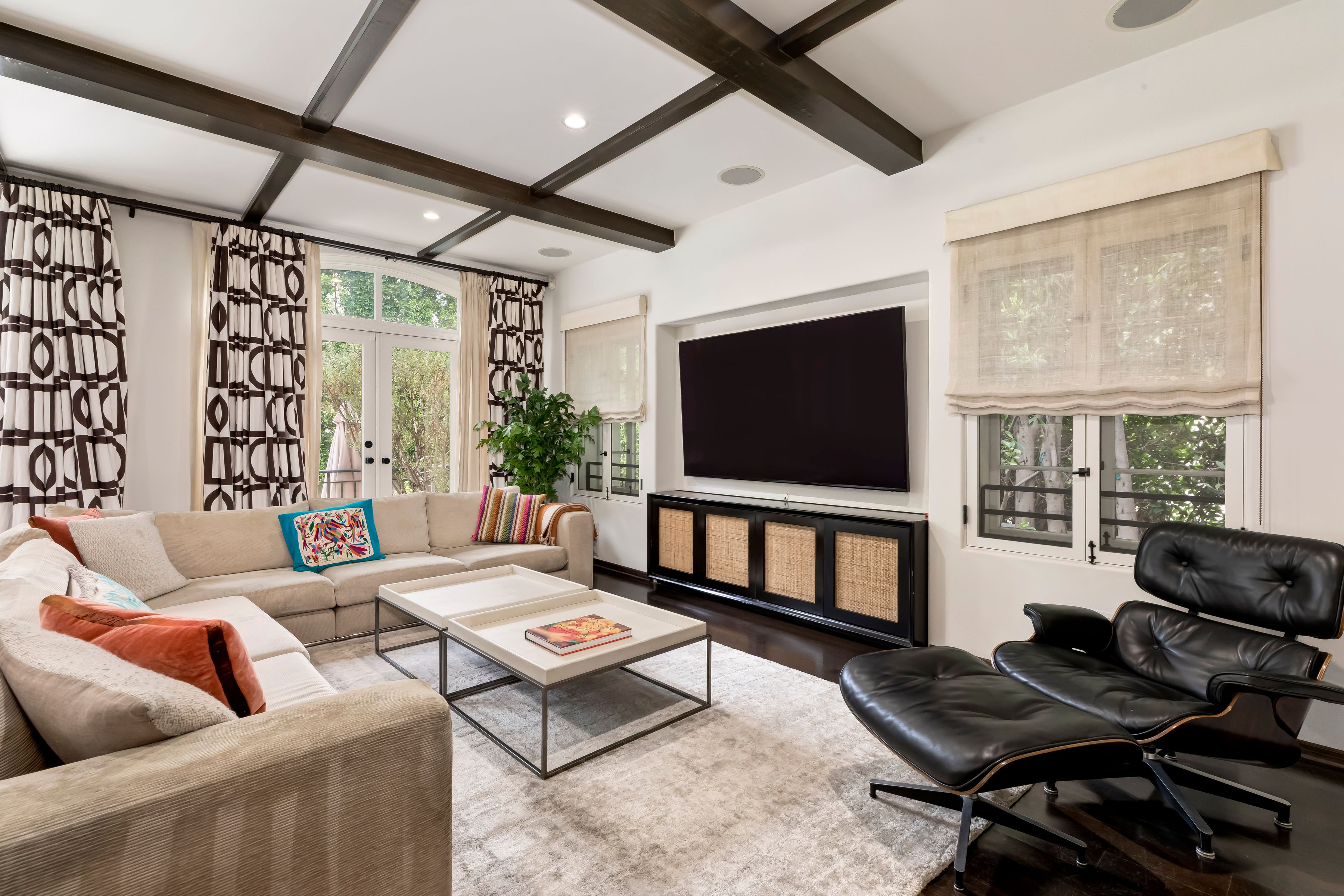 10778 Weyburn Avenue