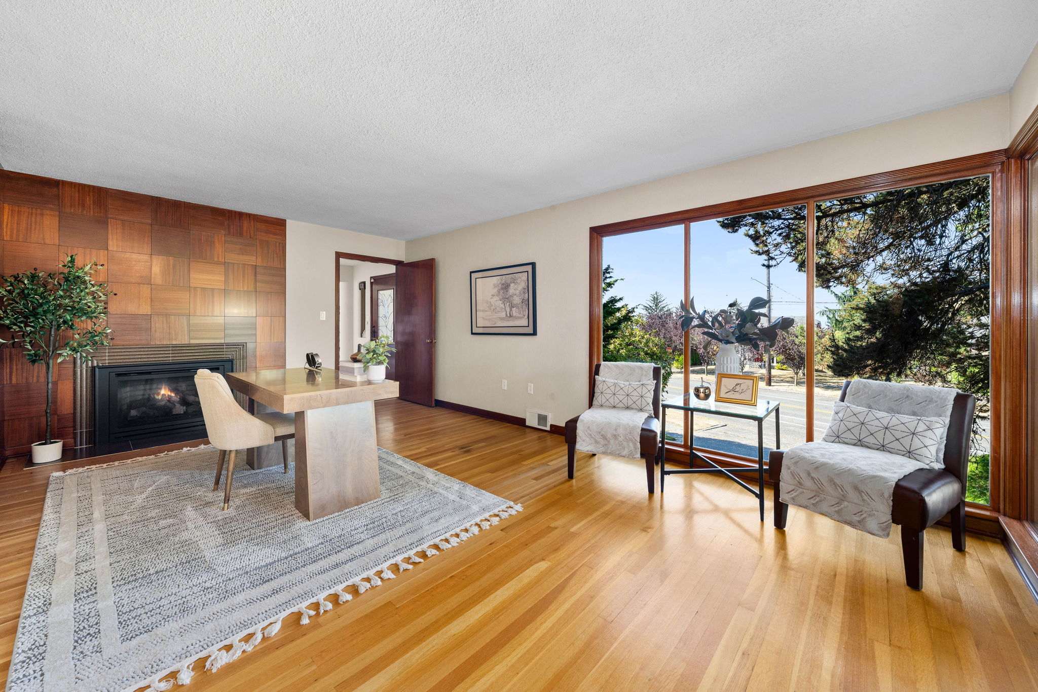 1224 N Tacoma Ave 