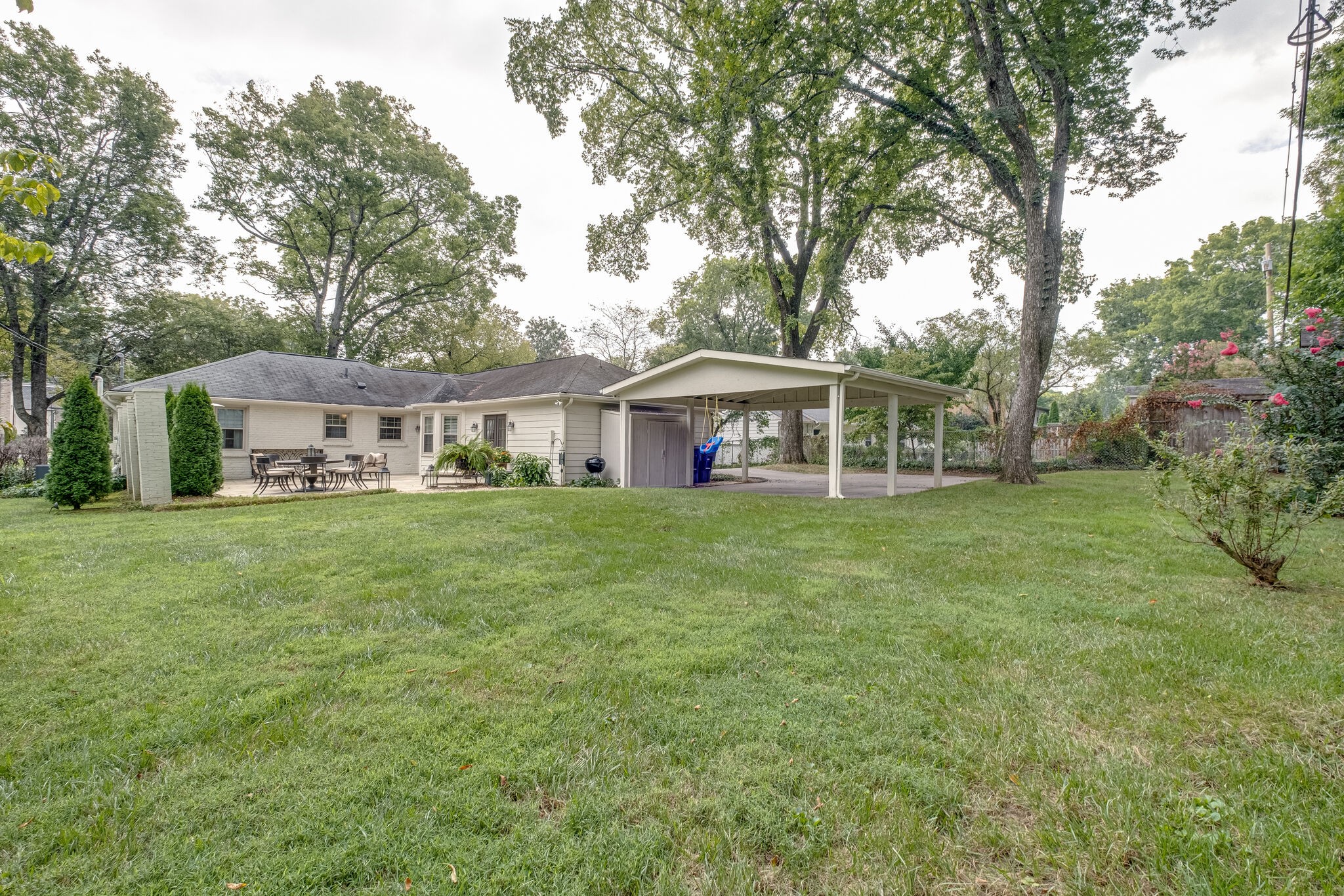 1219 Nichol Lane 