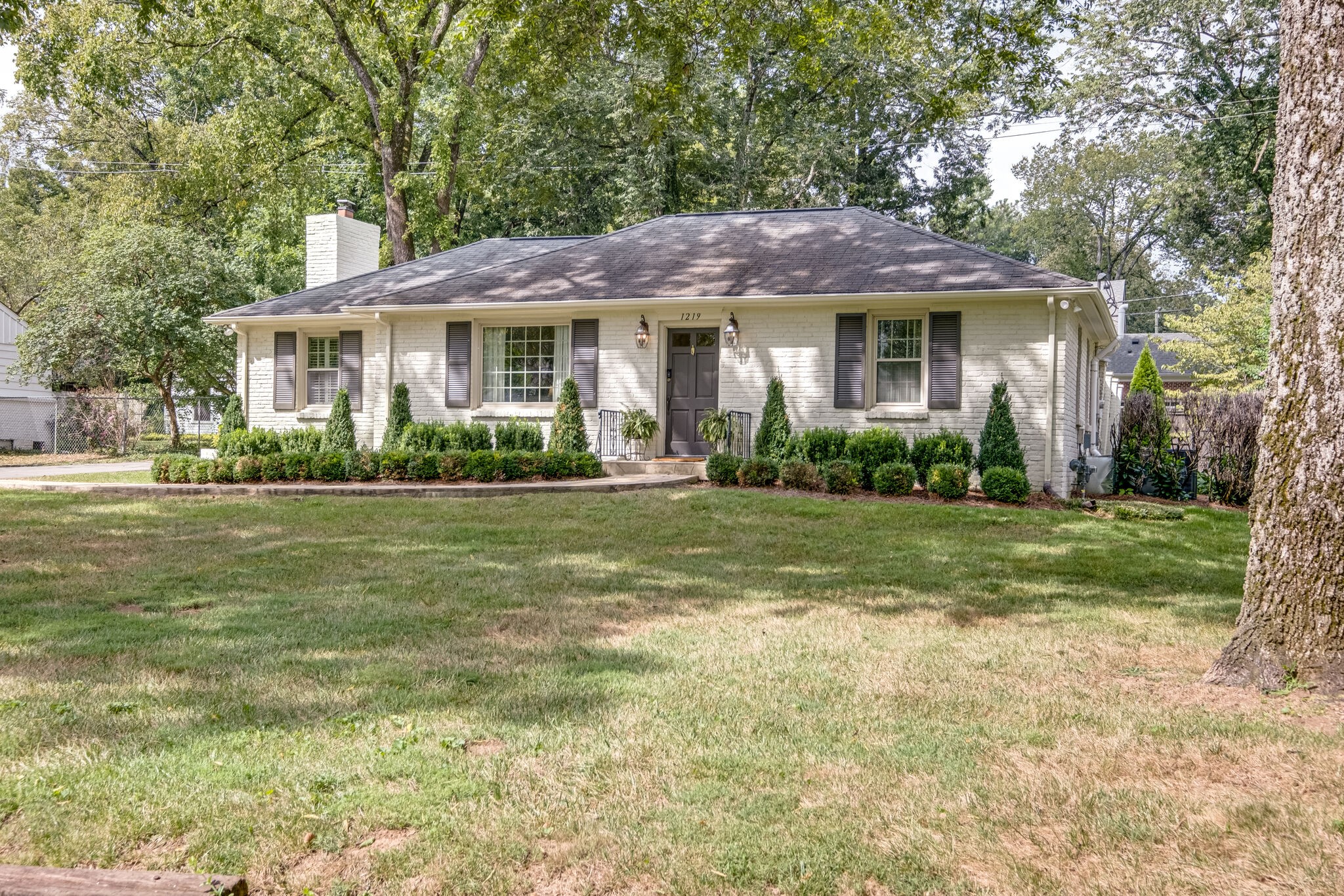 1219 Nichol Lane 