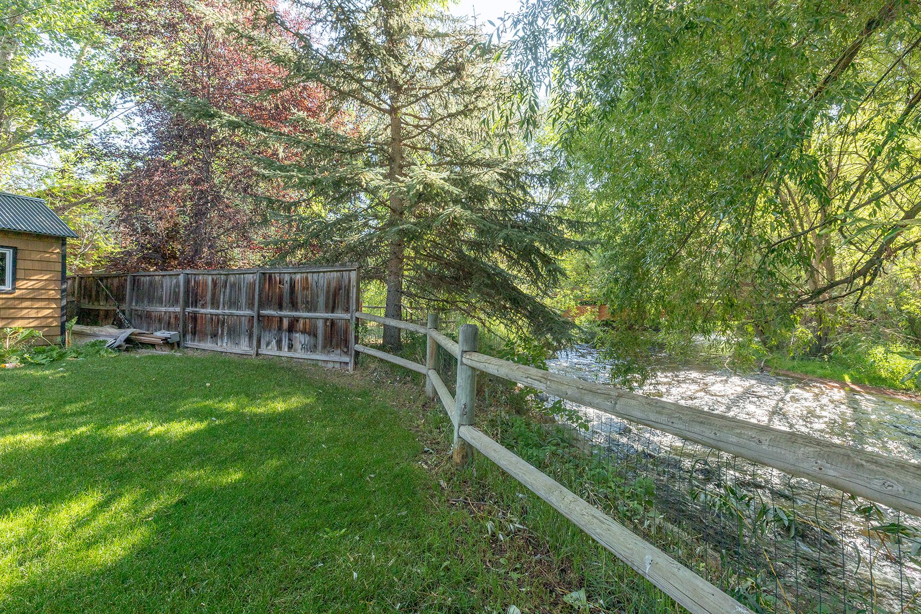 265 Crabtree Lane 