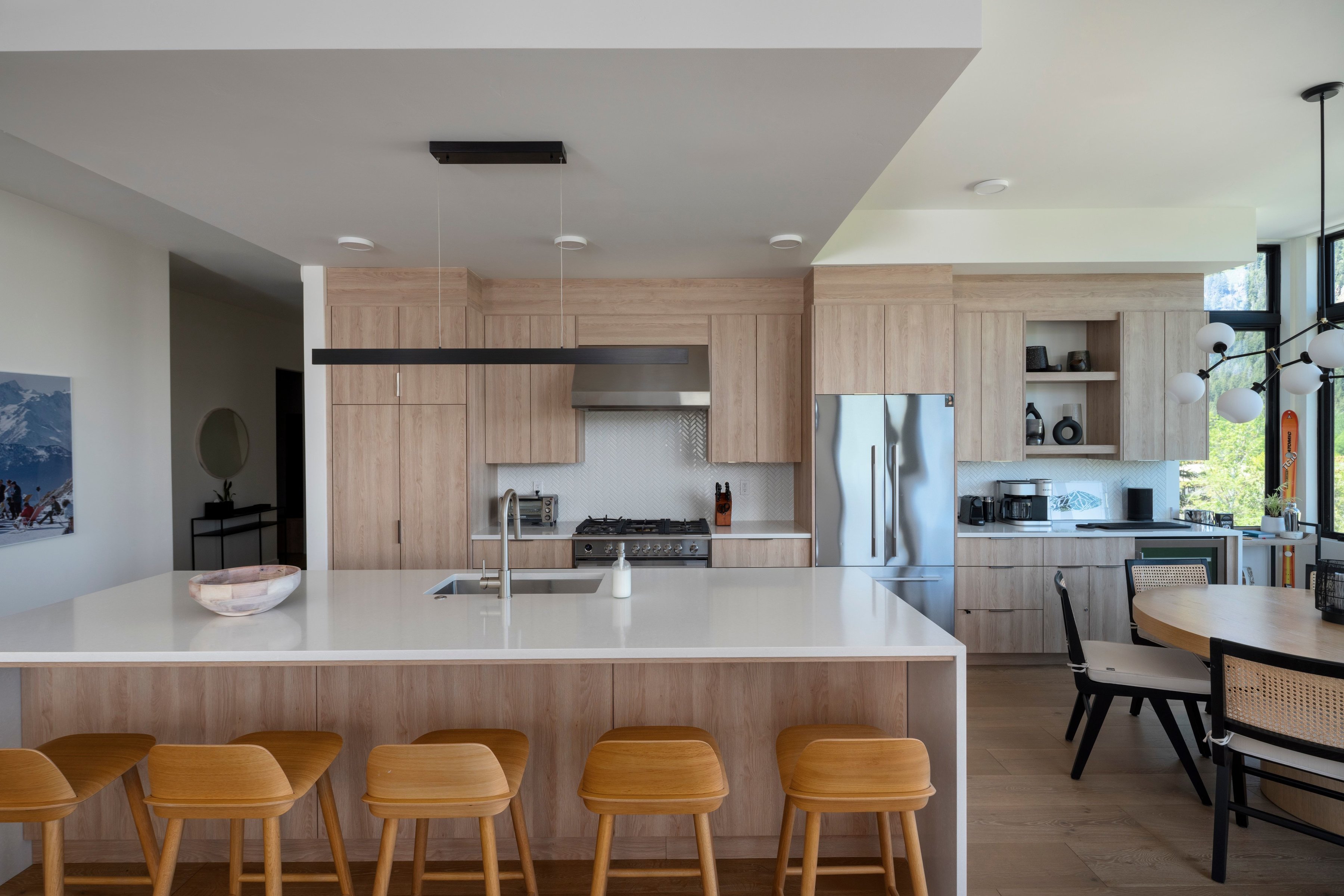120 E 8th Street Unit 301