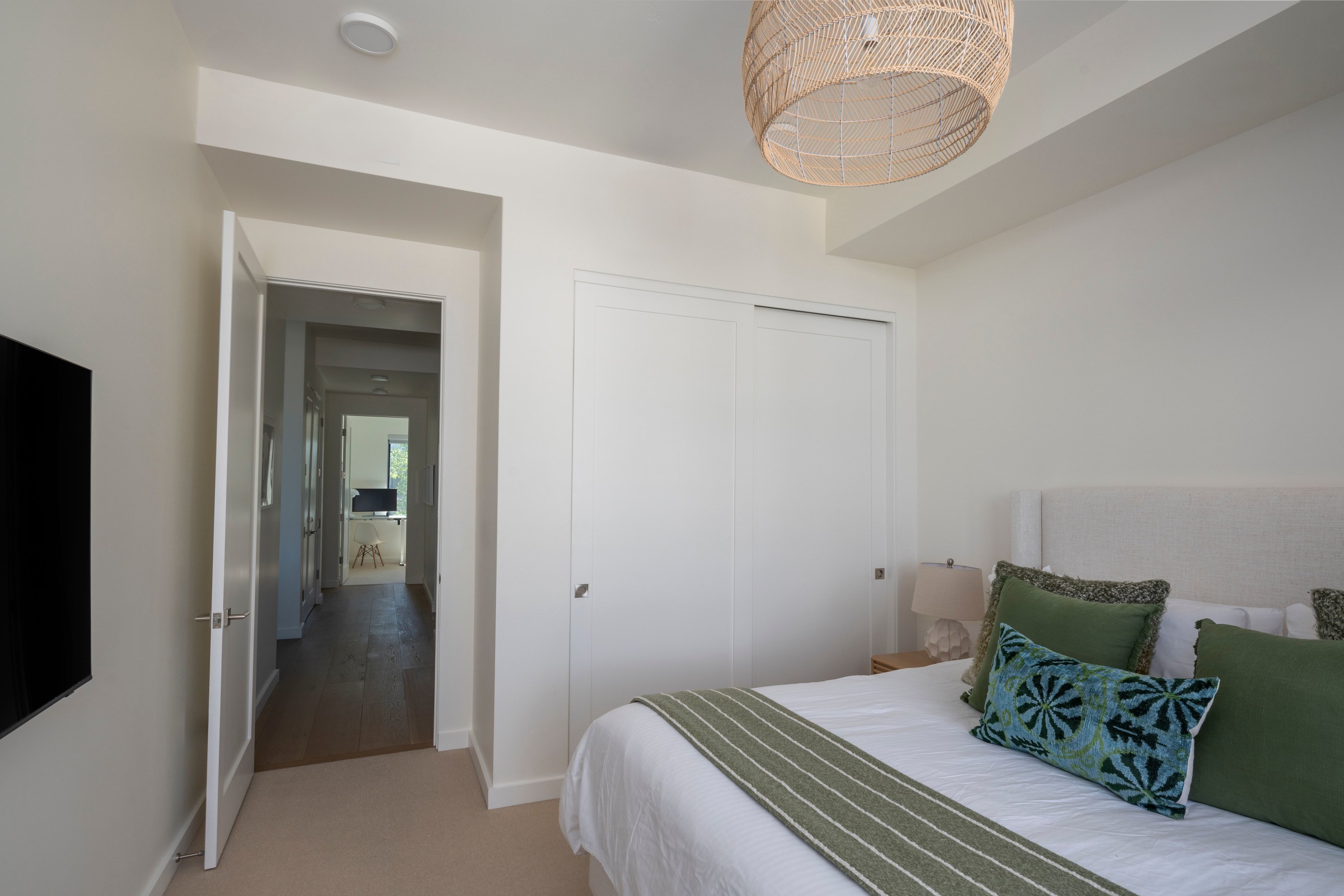 120 E 8th Street Unit 301