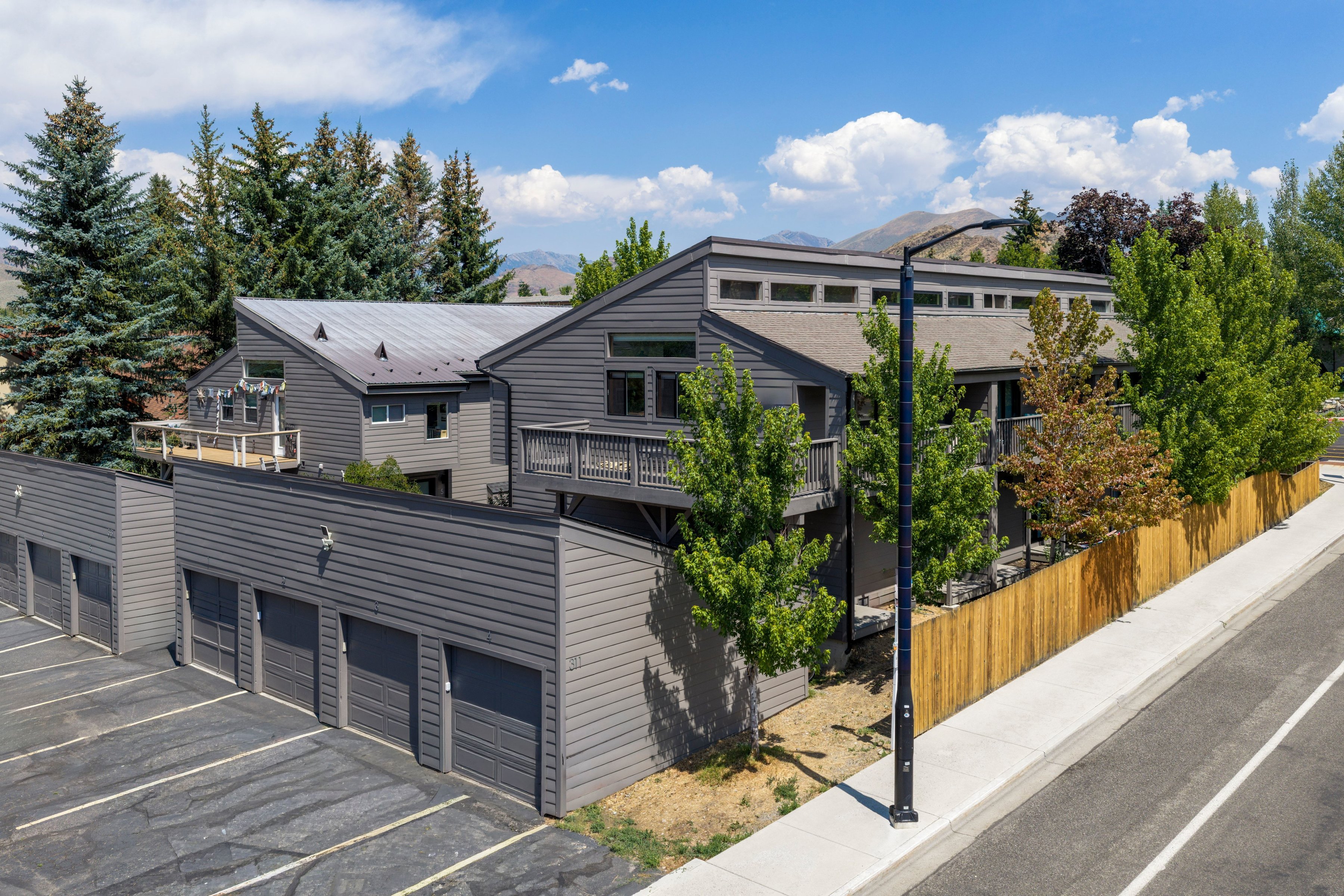 311 N 2nd Avenue Unit 4
