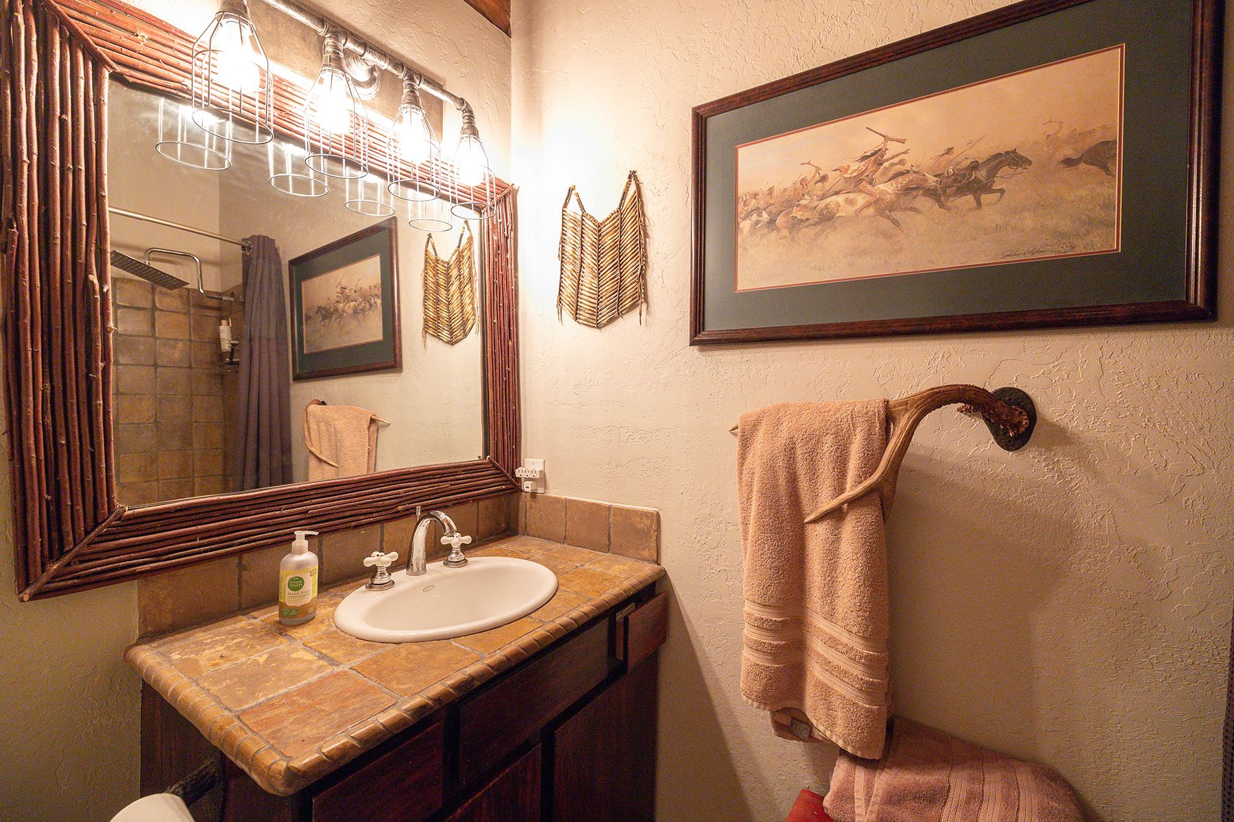 9375 Cole Canyon Road 