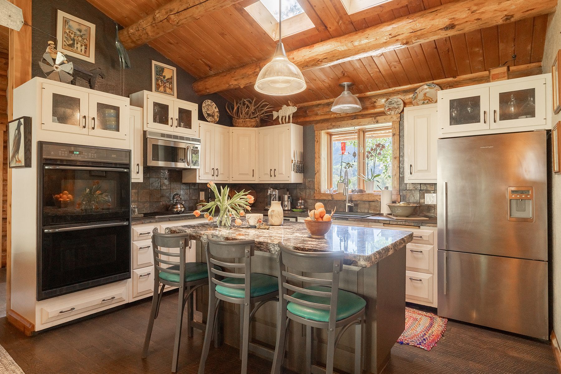 9375 Cole Canyon Road 