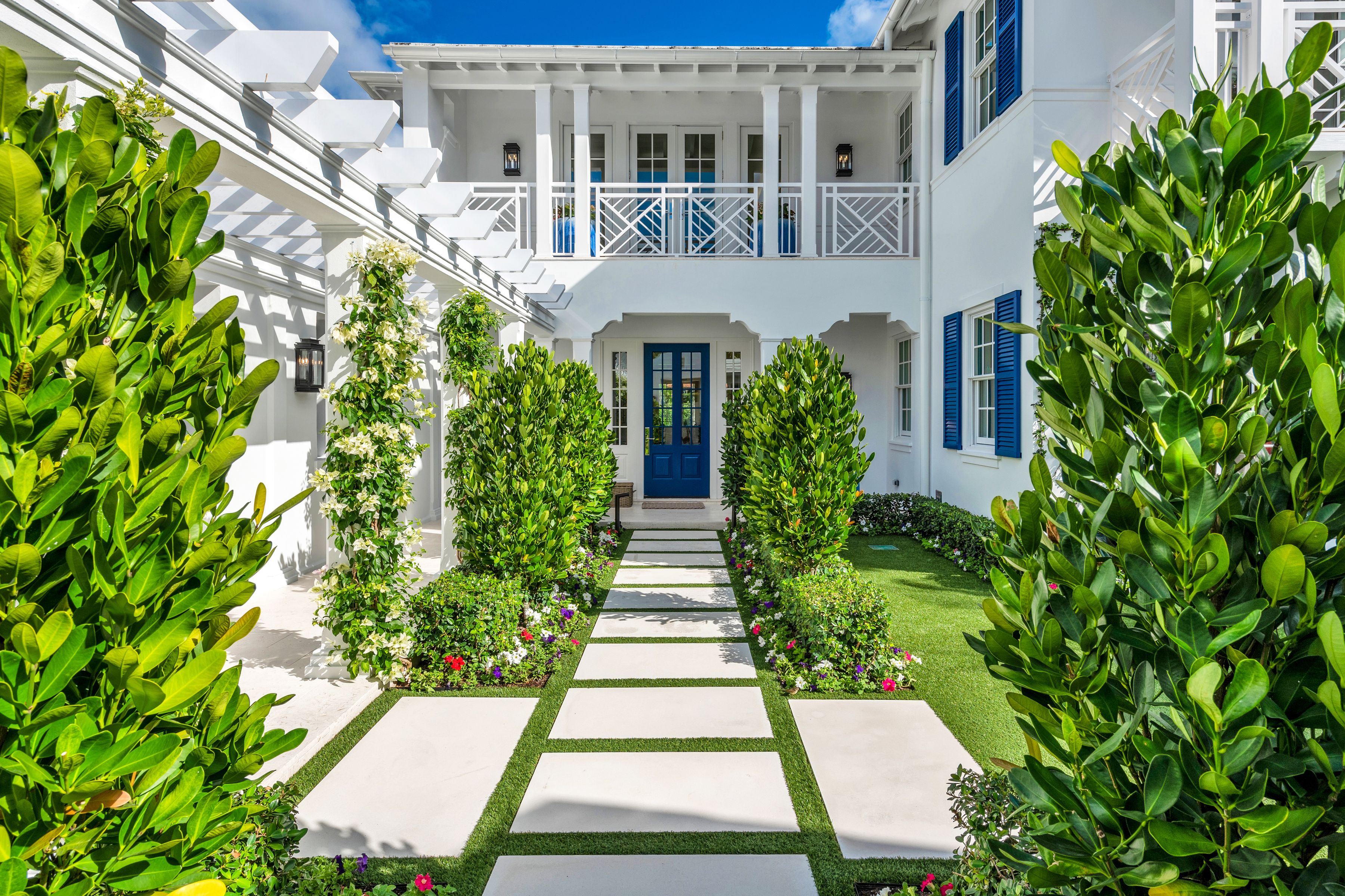 608 Island Drive