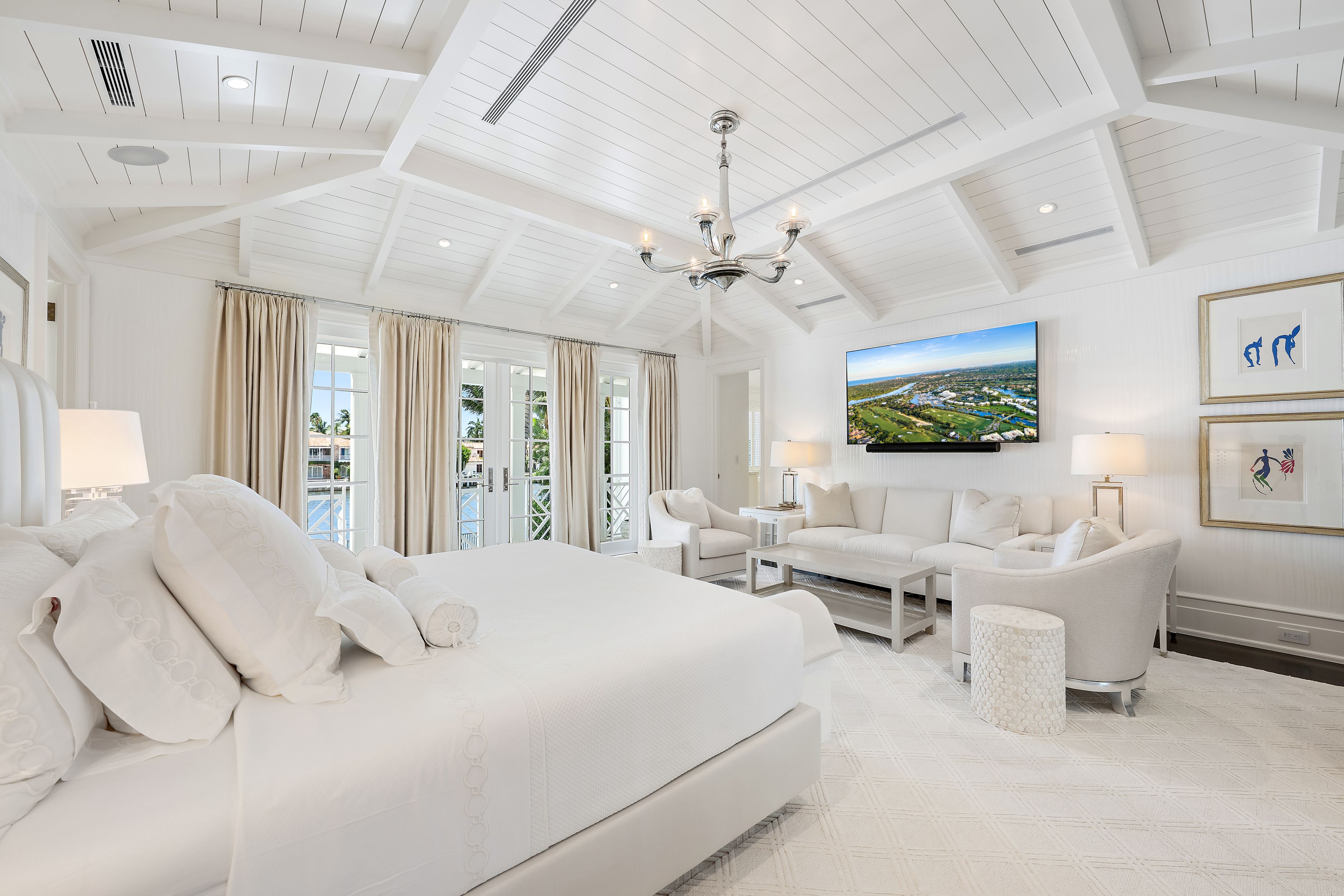 608 Island Drive