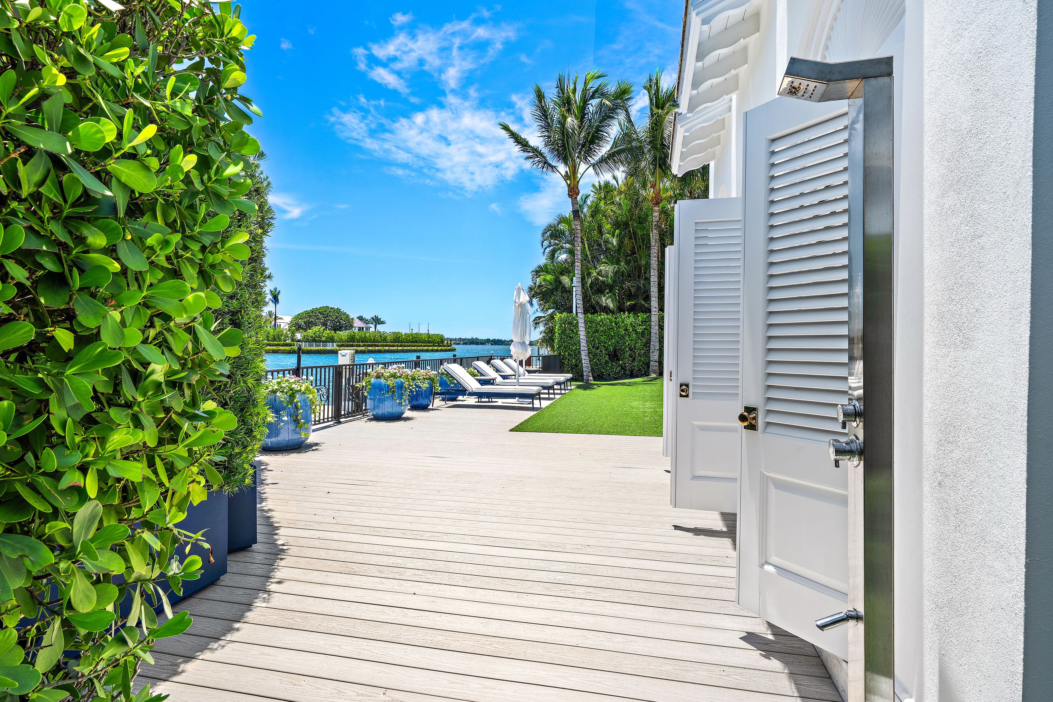 608 Island Drive