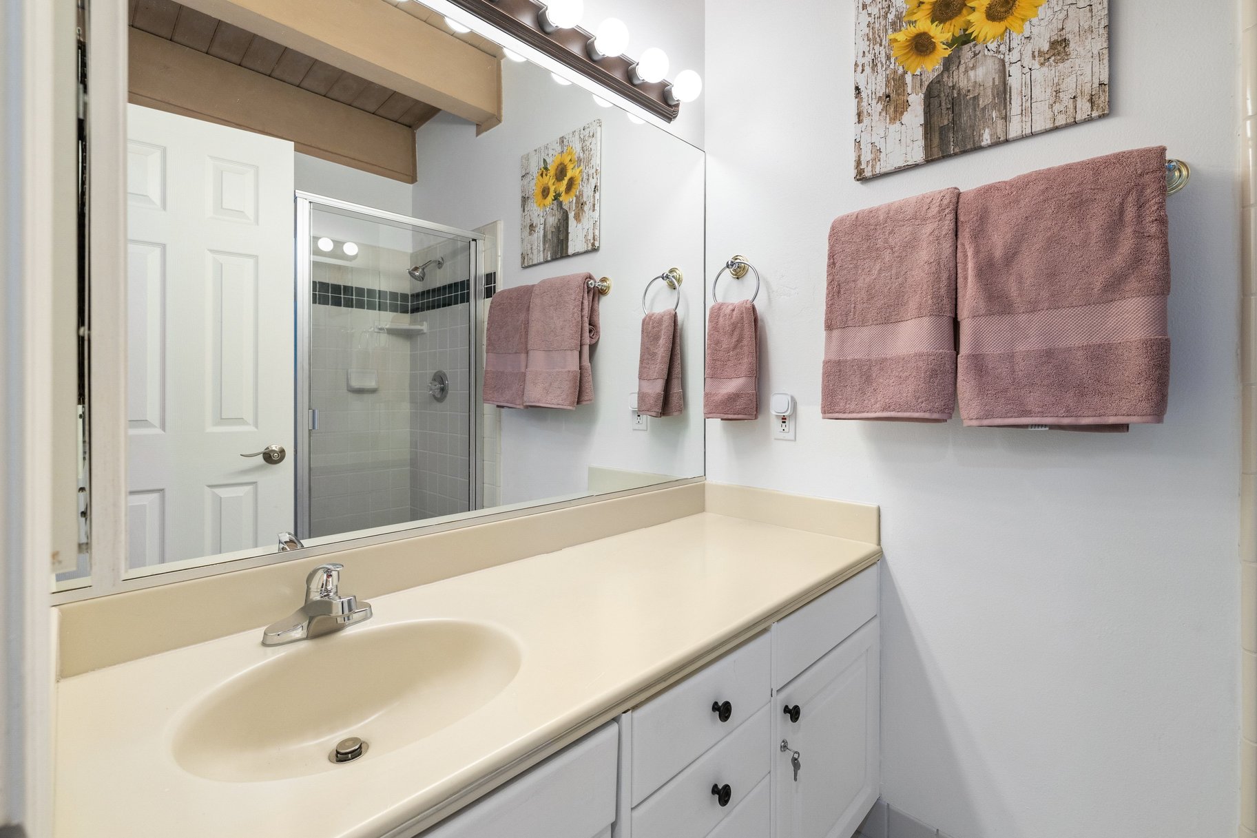 825 Southwood Blvd #18 