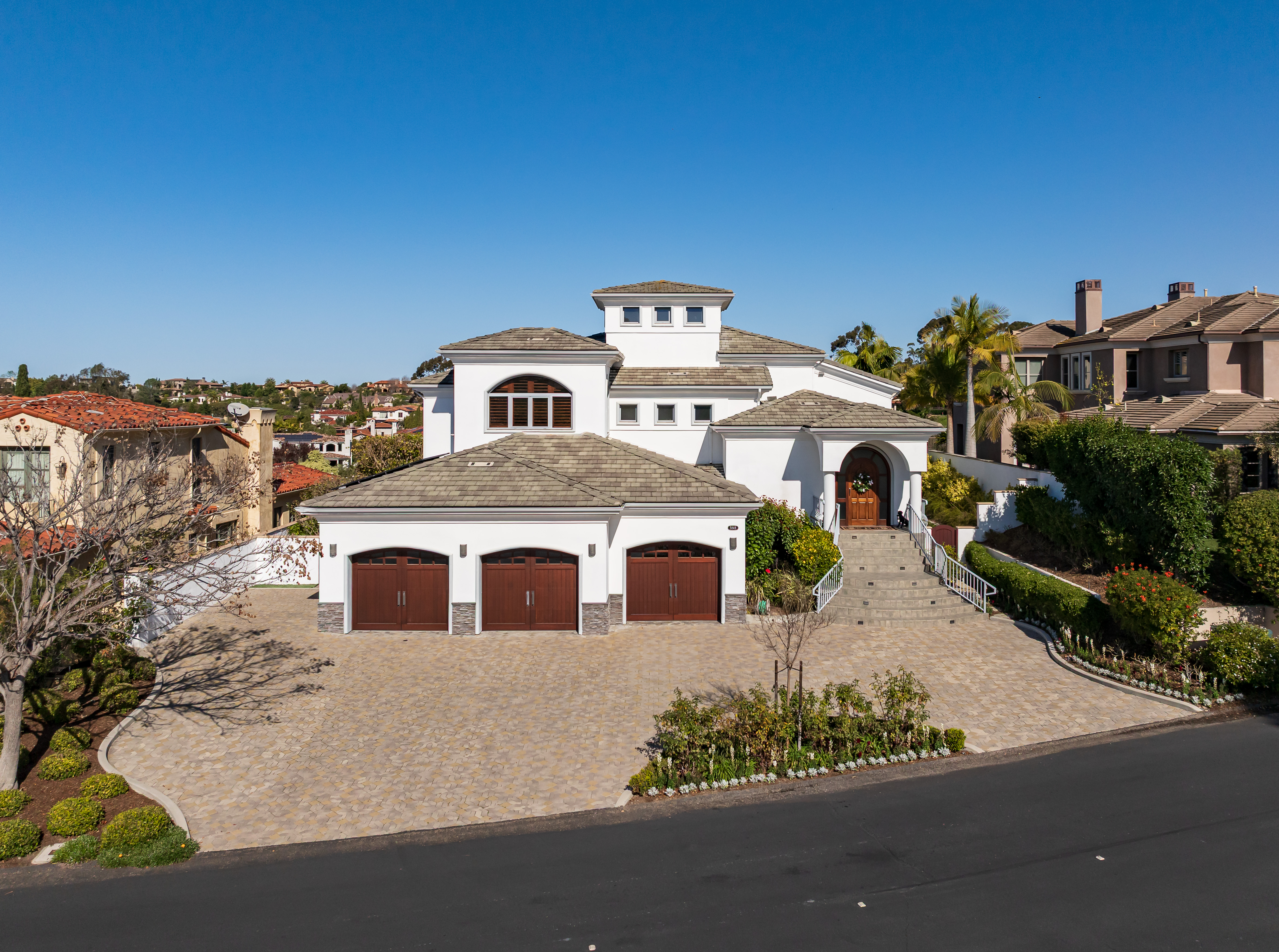 5848 Meadows Del Mar 